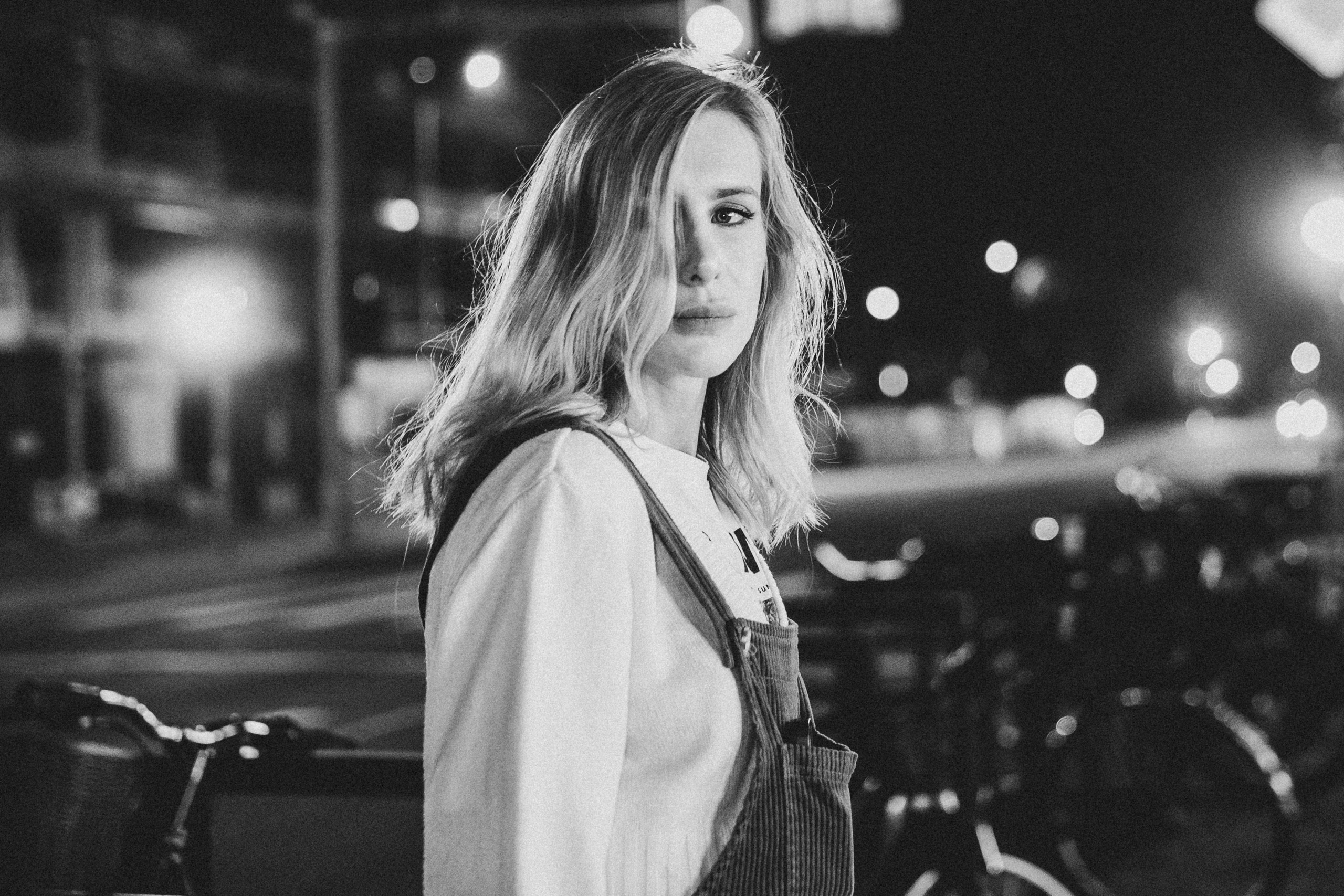 Empty streets, Maria 2024. Sandra Garanca Portrait and event photographer