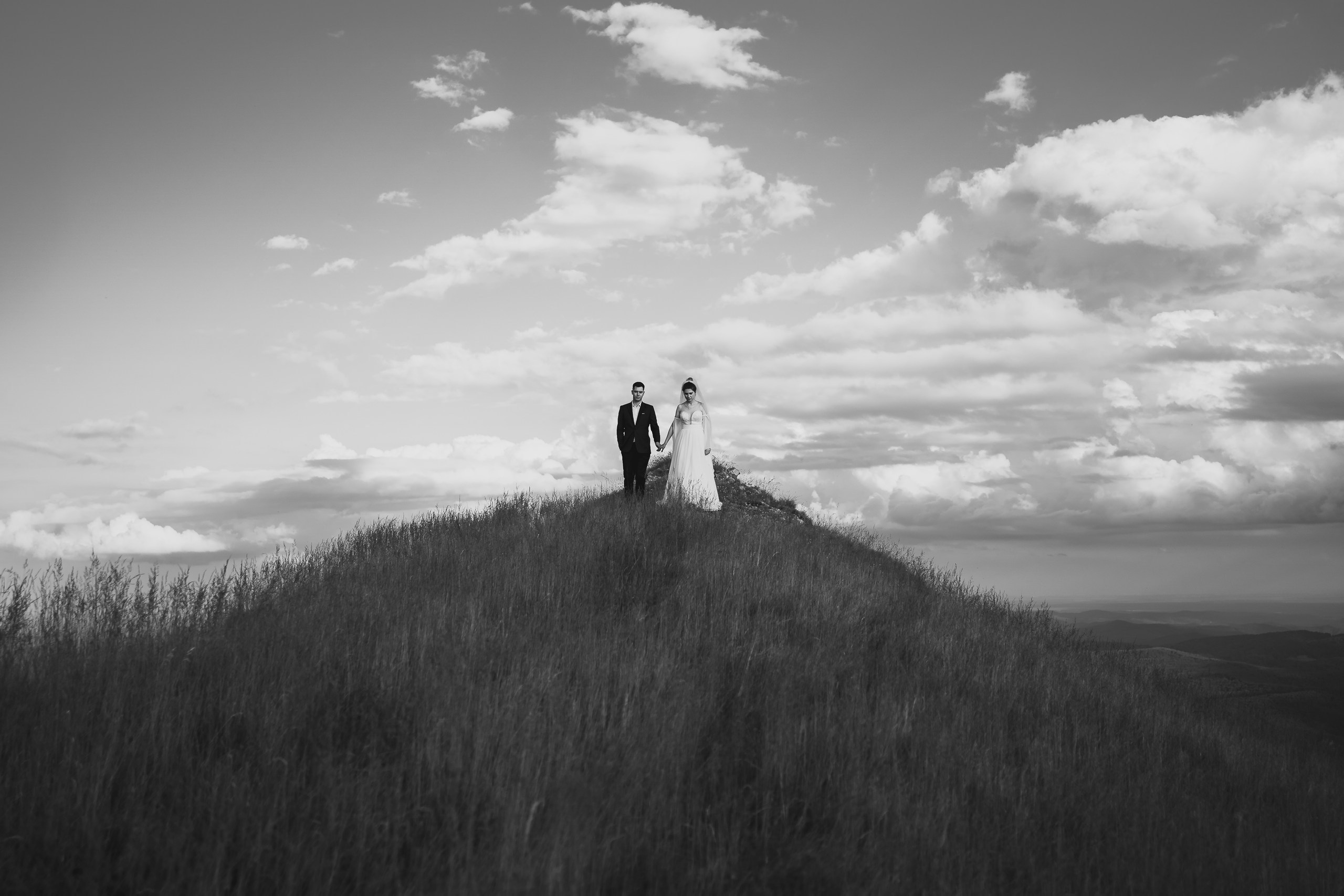 Trash the dress — Lorena&Adi  - Mihai Popa. Mihai Popa |Wedding Photographer | Worldwide | Bucharest