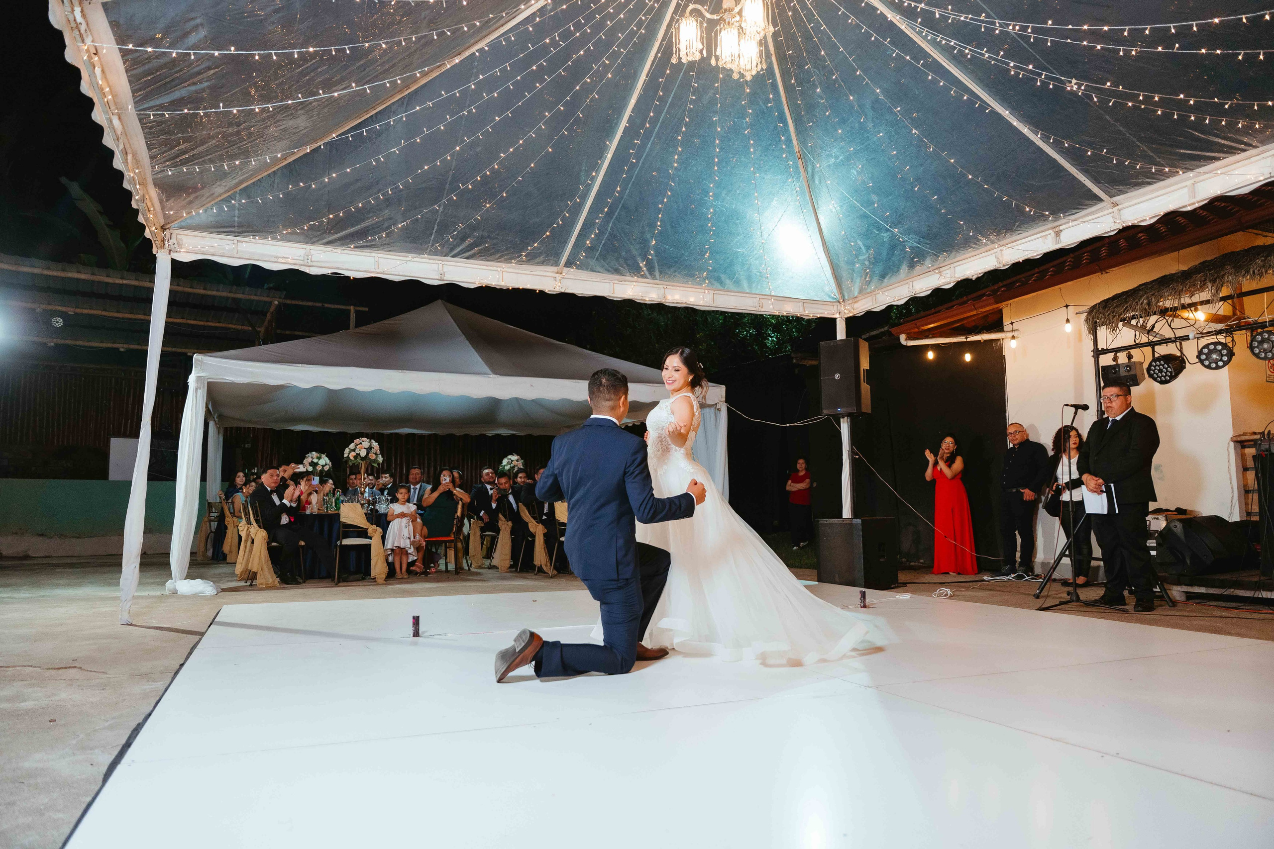 Jennifer y Vladimir. Fotógrafo de bodas en Loja Ecuador | Piero Alvarez PH