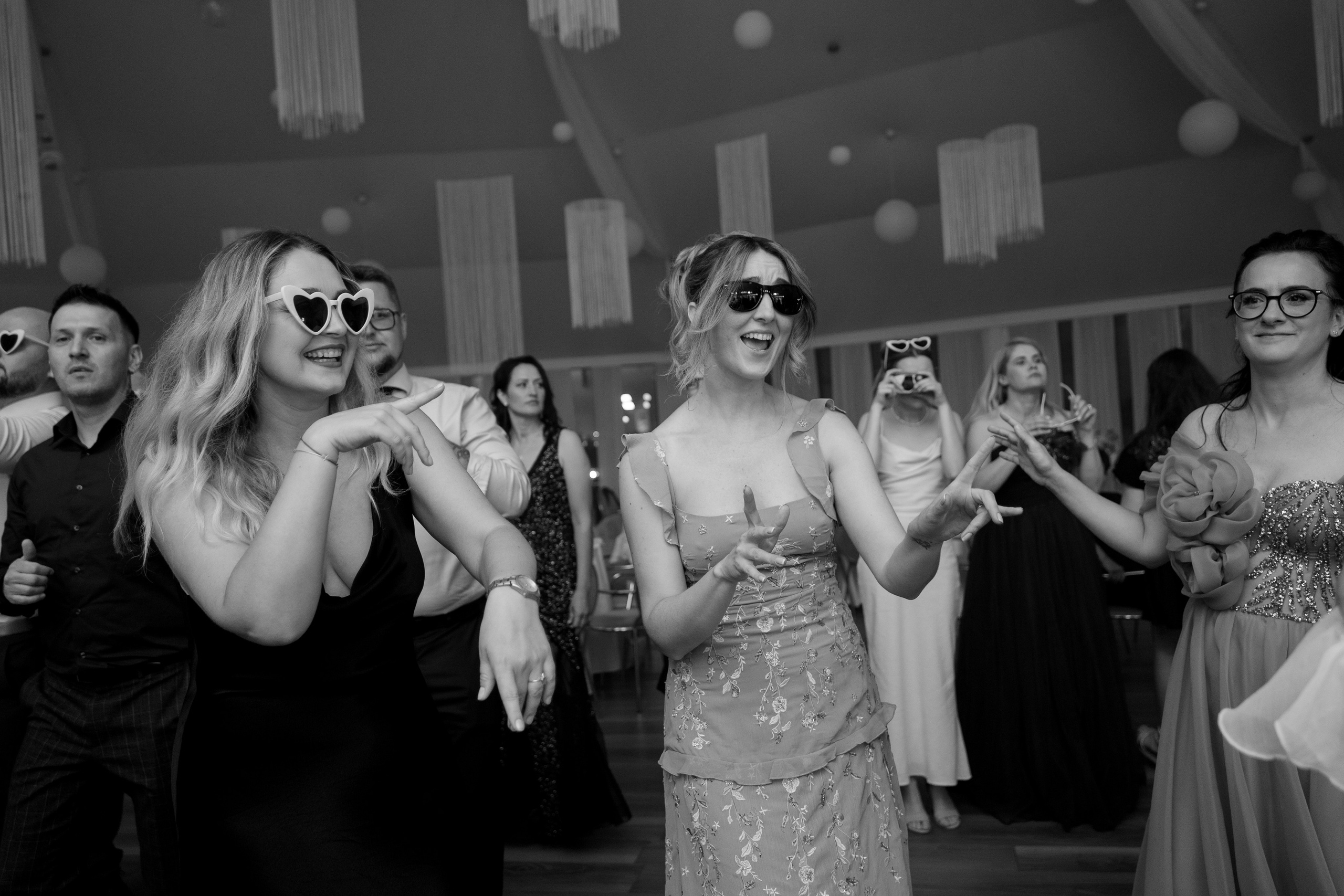 Alina + Gabriel | Liria. Proud Vision Weddings | Wedding Photography & Films — Servicii profesionale Foto Video Nunta Iasi