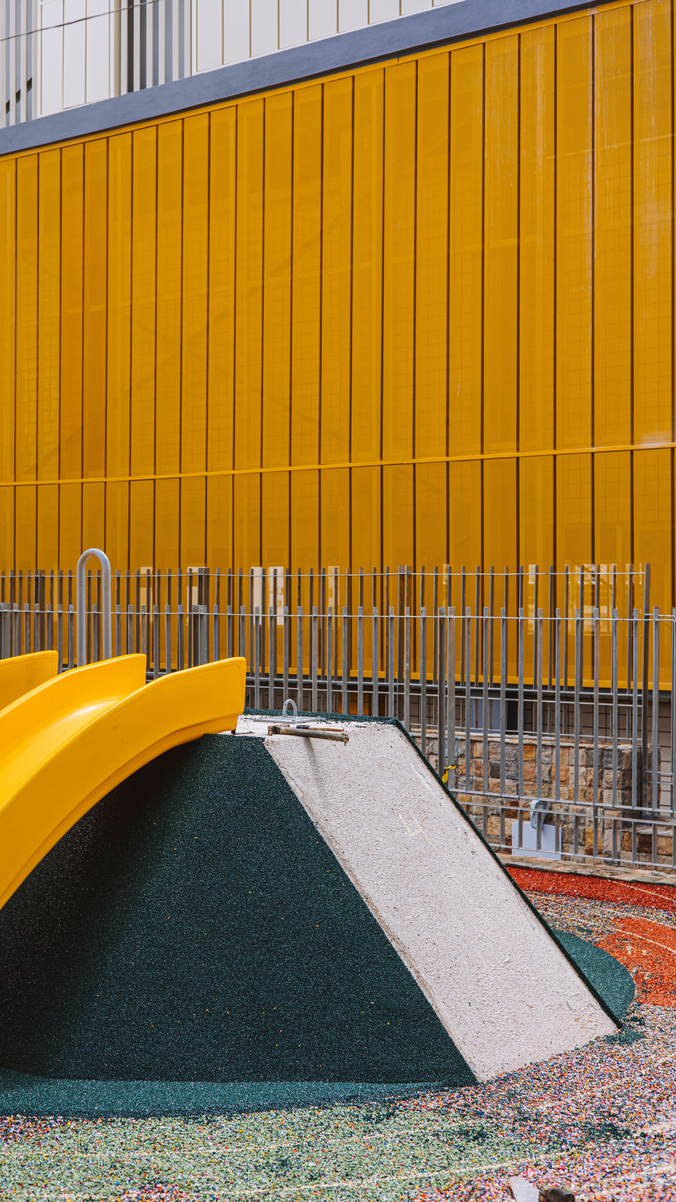 Ecotime Pisos Emborrachados. Caio Almeida