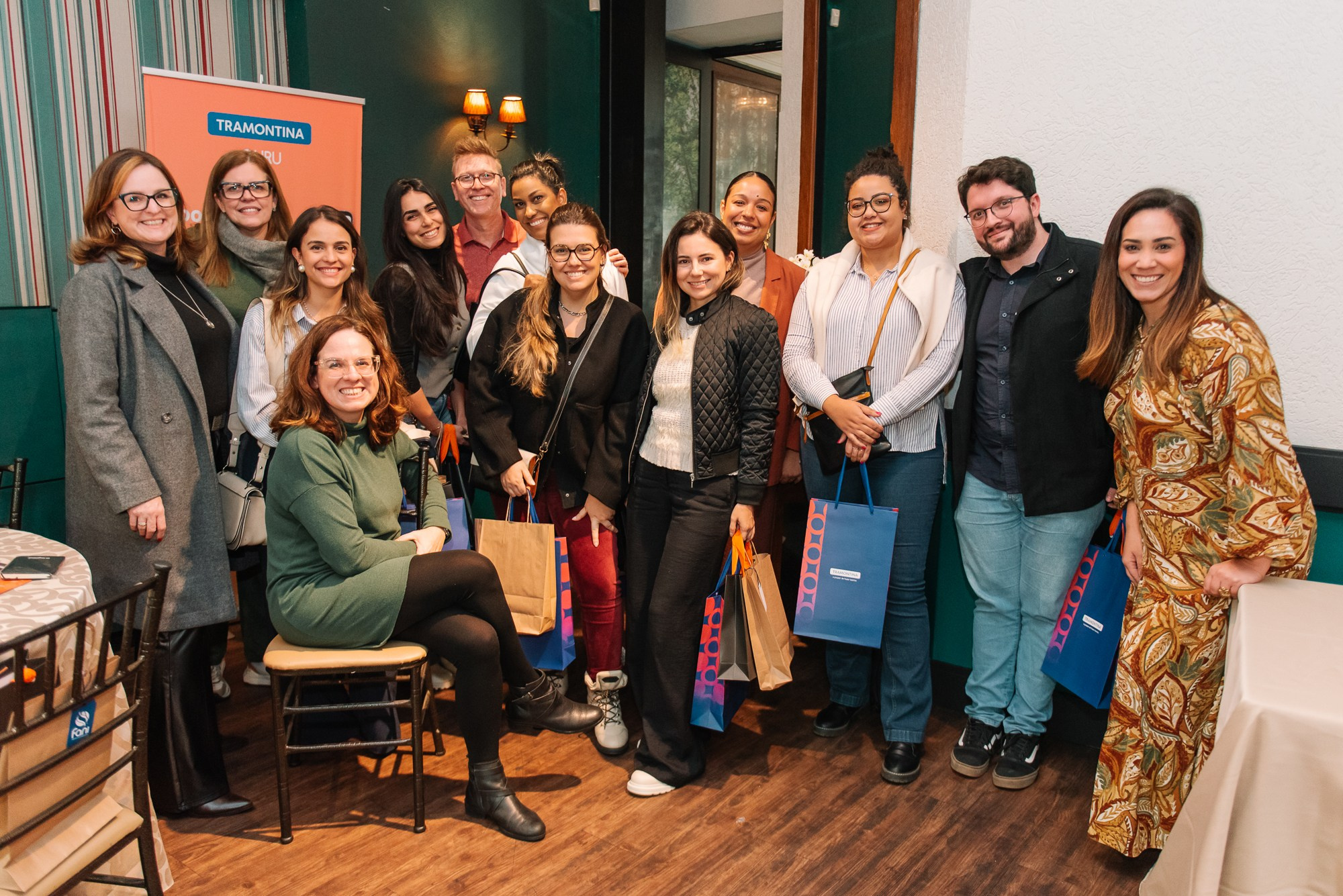 Café + Conteúdo | Casa Pinezi. 78 Imagens