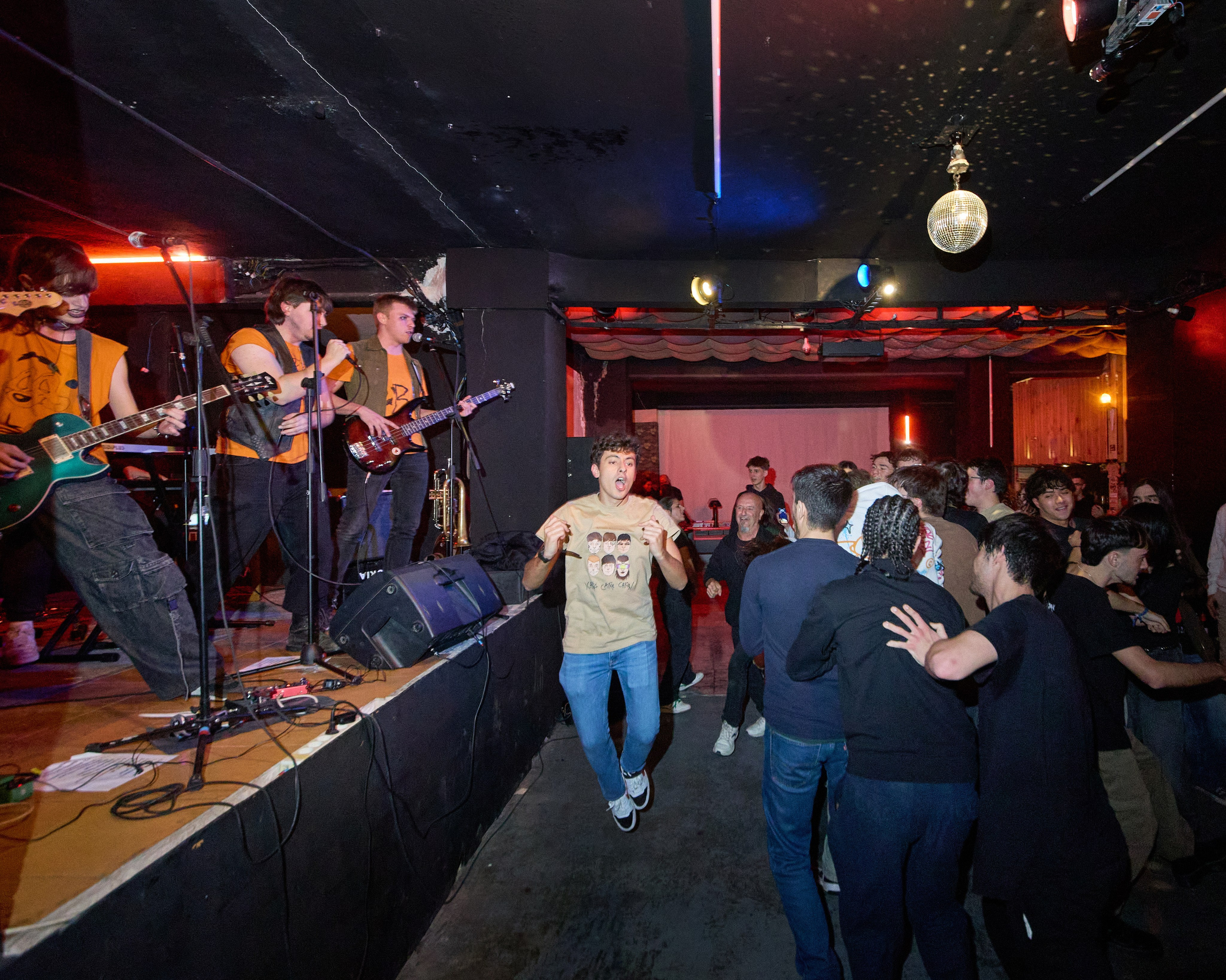 Galería de fans. Associaciò cultural La Granja Alcoy España