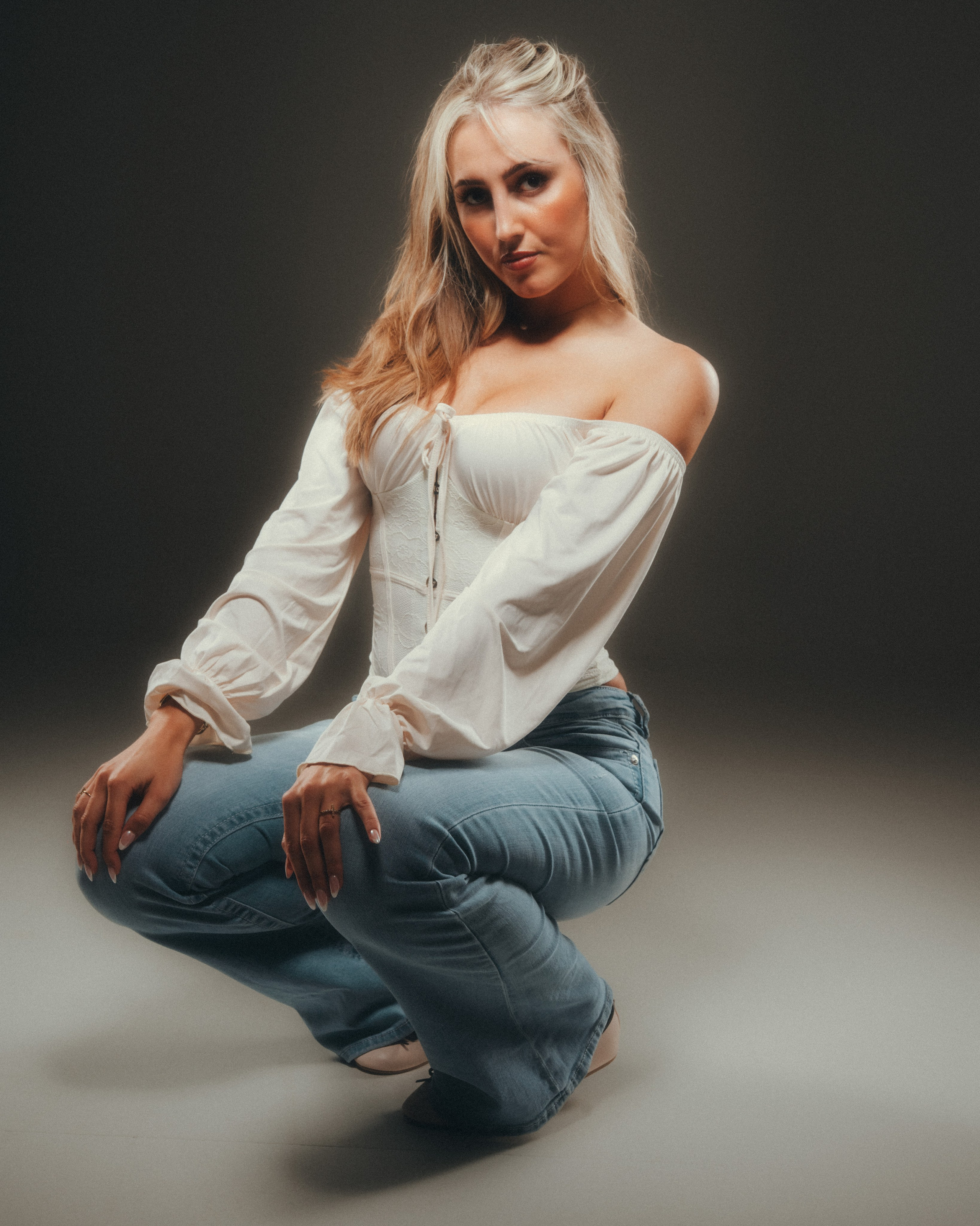 PHOTOSHOOTS. Hi, welcome!