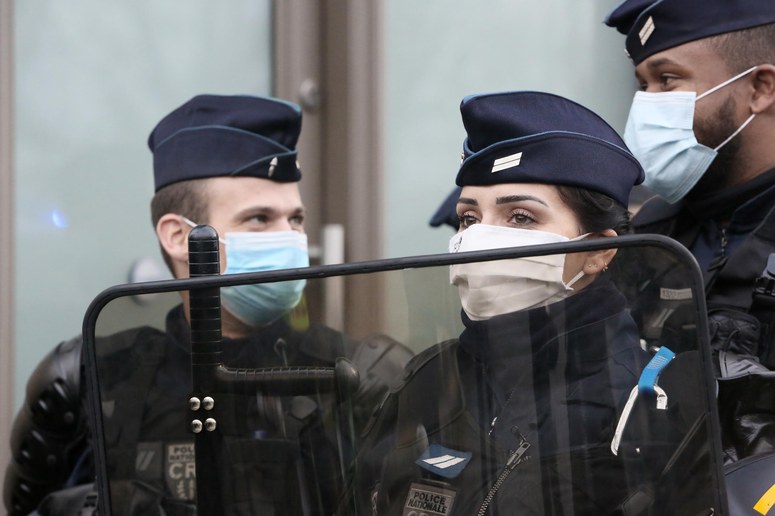 Manifestations contre la loi de la « sécurité globale ». Natalia Bogdanovska. Films et photographie corporate en France