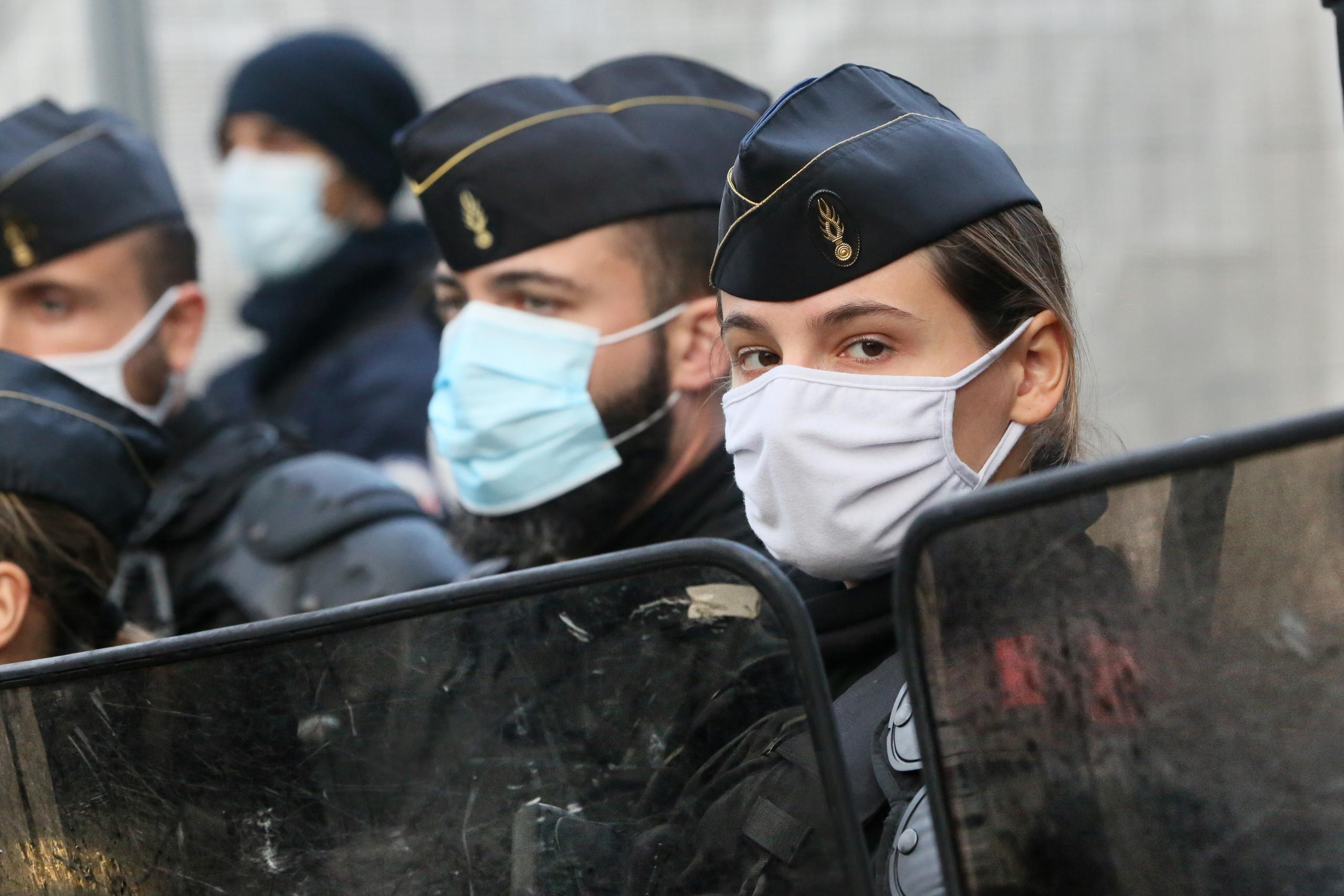 Manifestations contre la loi de la « sécurité globale ». Natalia Bogdanovska. Films et photographie corporate en France