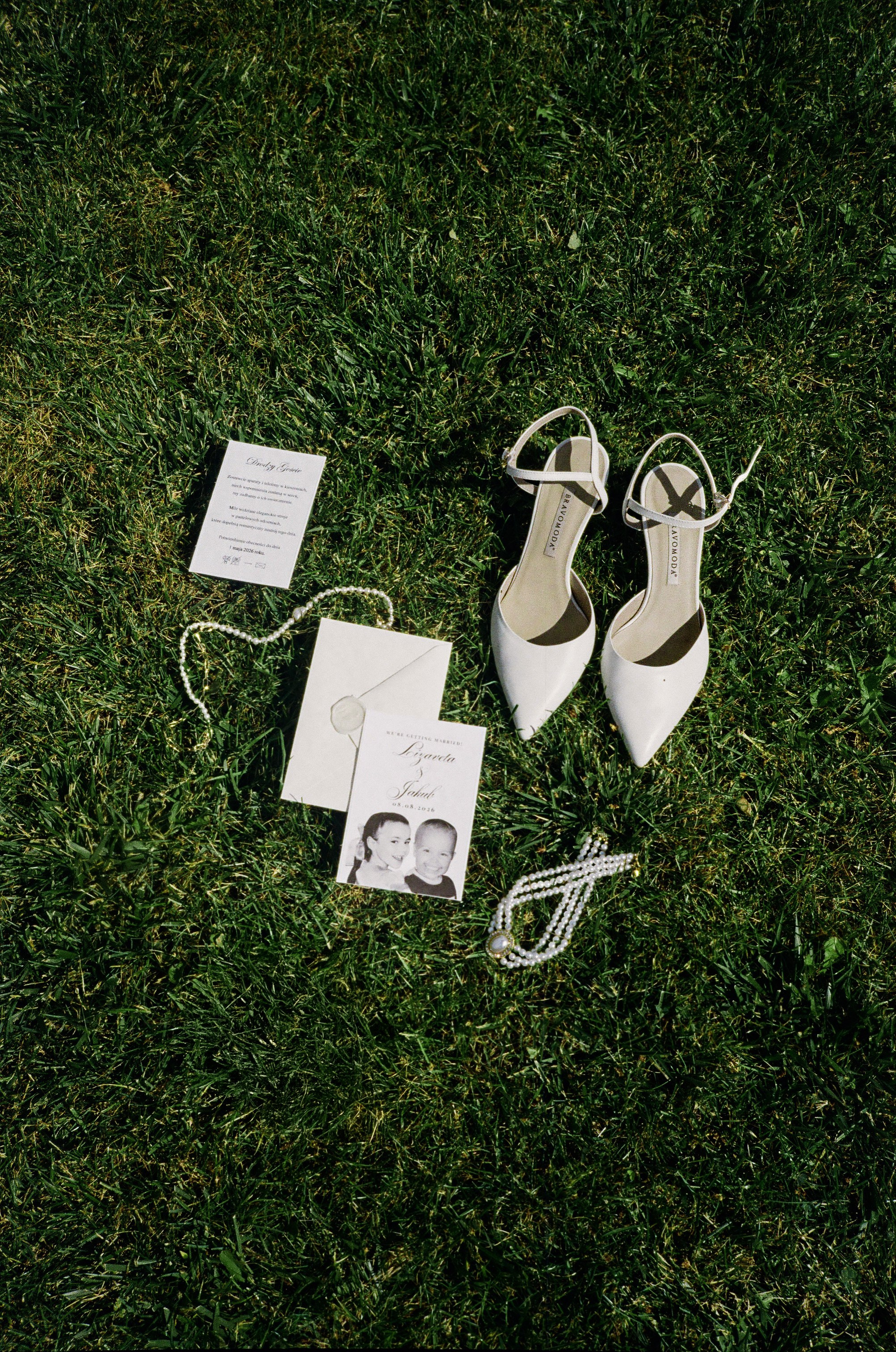 Wedding photographer in Wroclaw Warsaw Krakow Margarita Tuleiko