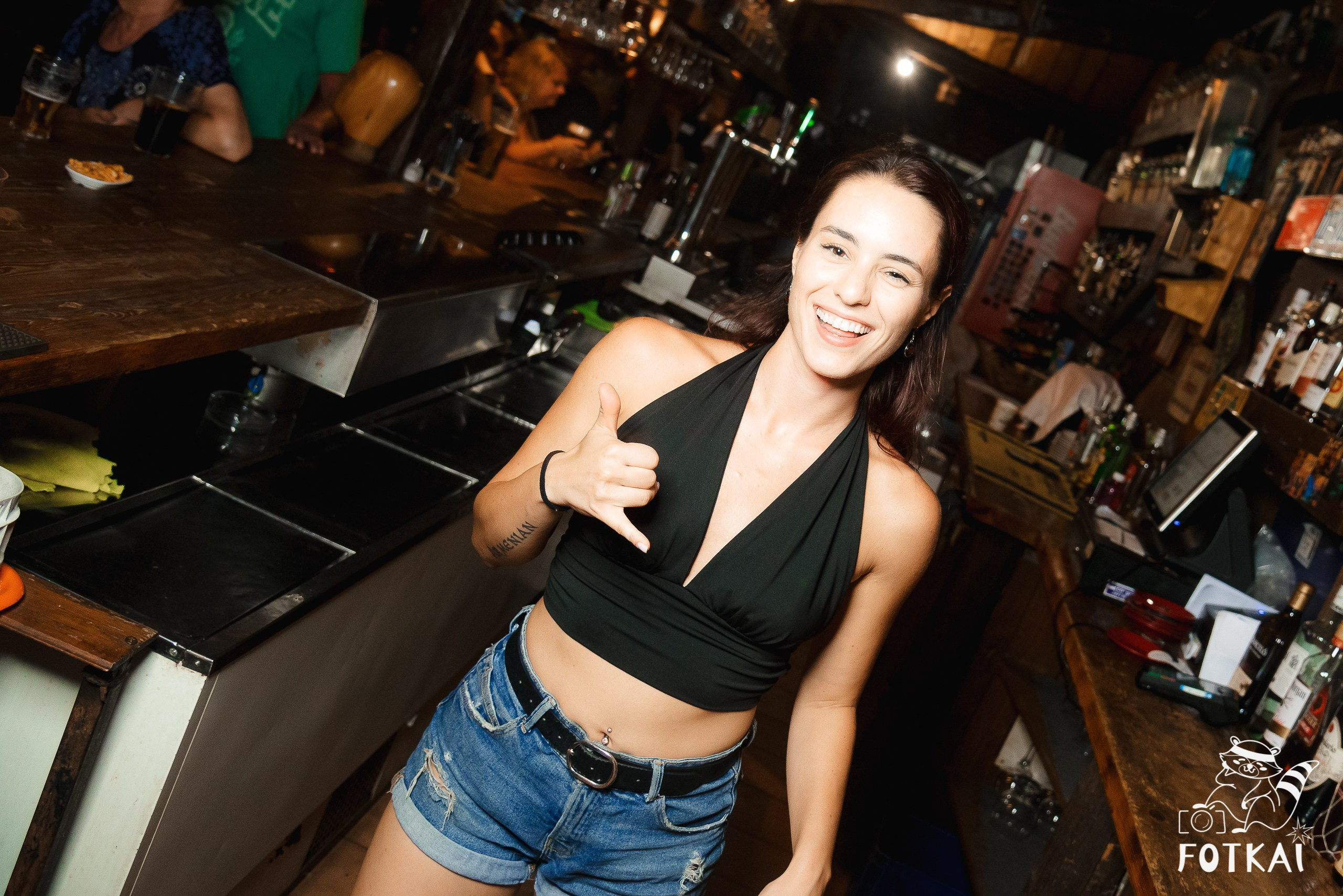 Reportaje fotográfico de FOTKAI | Get Back en El Paso Bar | Torrevieja, España, 12 de julio de 2025