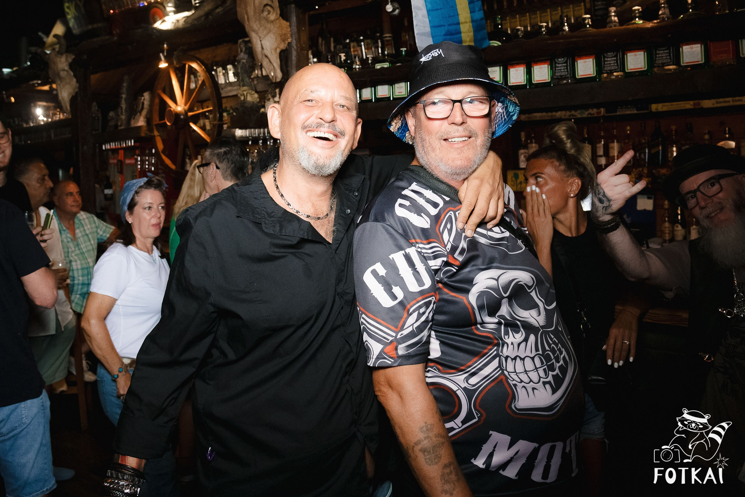 El Paso Rock Bar Torrevieja: Reportaje fotográfico 19.09.25 | FOTKAI