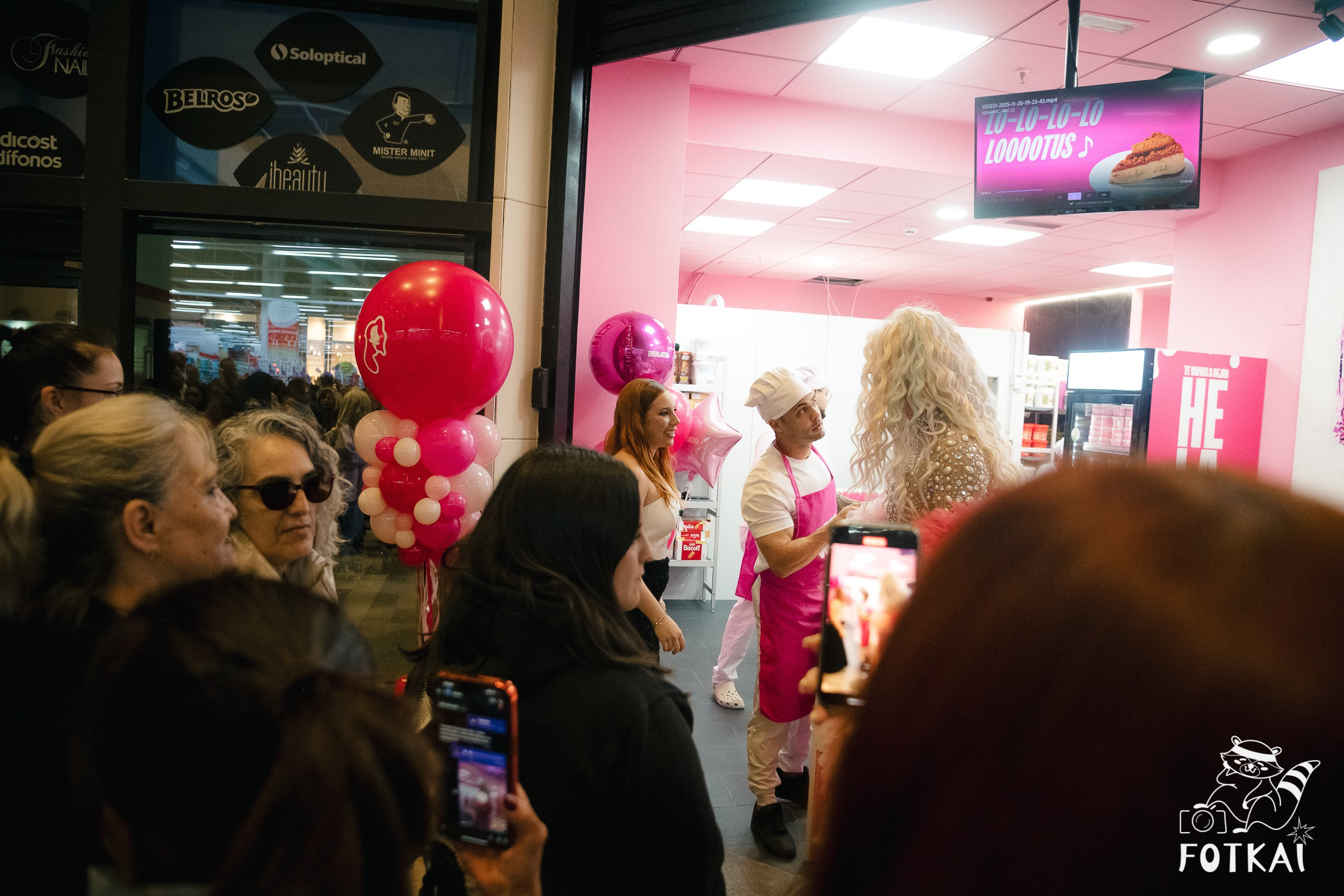 Inauguración de Las Tartas de Julita en La Zenia — fotoreportaje del evento | FOTKAI