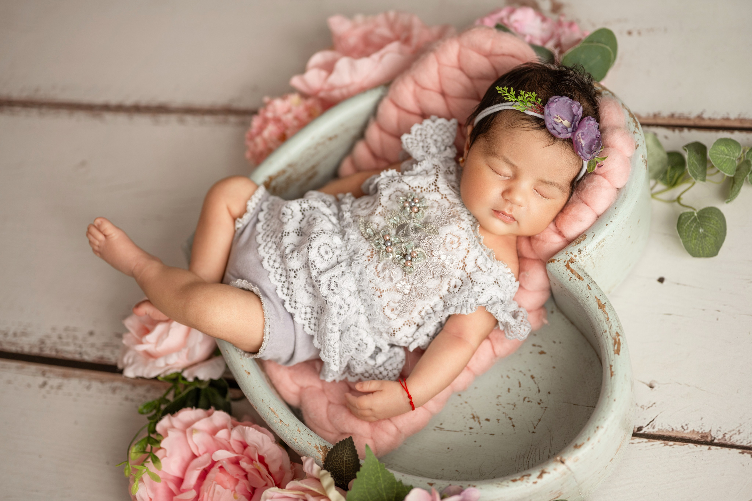 Nou-Nascut. Andreeacatana.ro