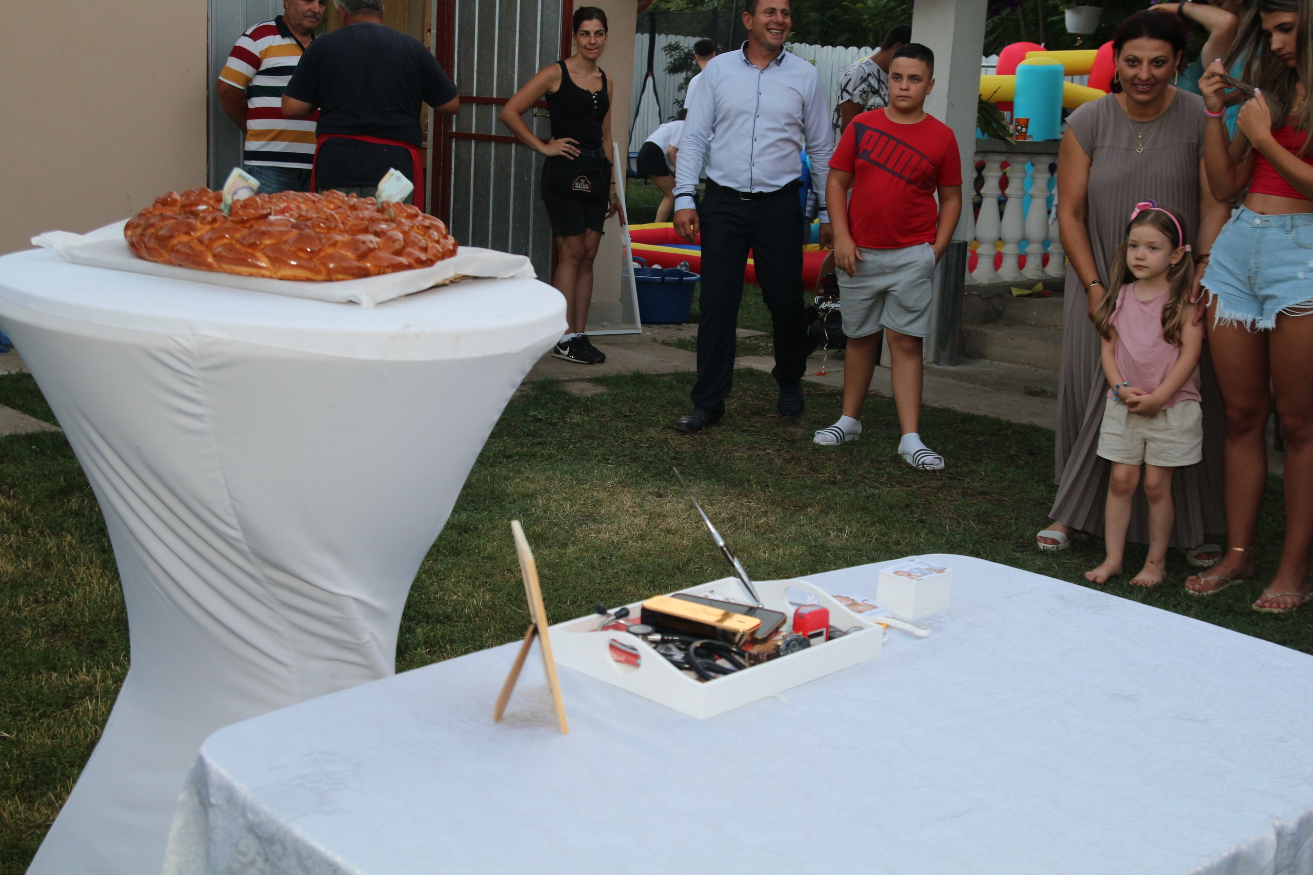 BYZO MEDIA. PETRU BYZO - family and children photographer in ROMANIA