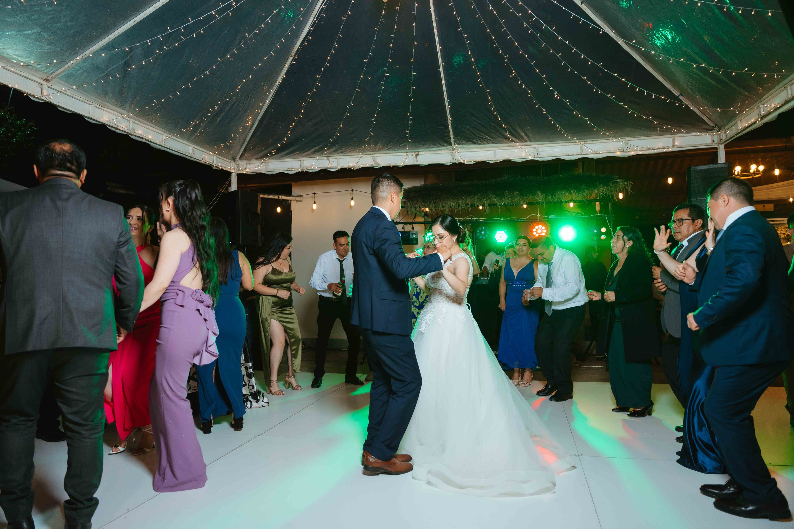 Jennifer y Vladimir. Fotógrafo de bodas en Loja Ecuador | Piero Alvarez PH