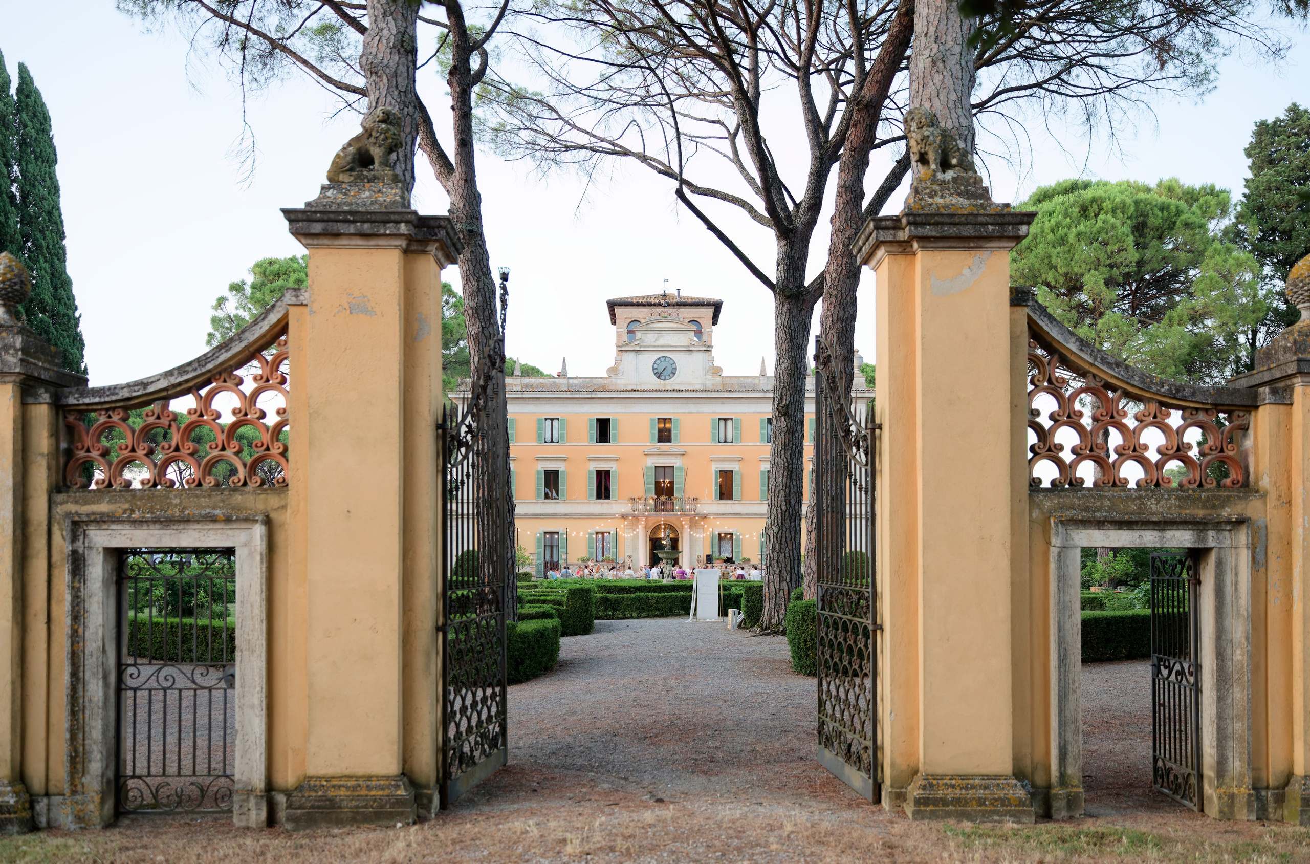Wedding at La Torre di Pila, Umbria, Italy