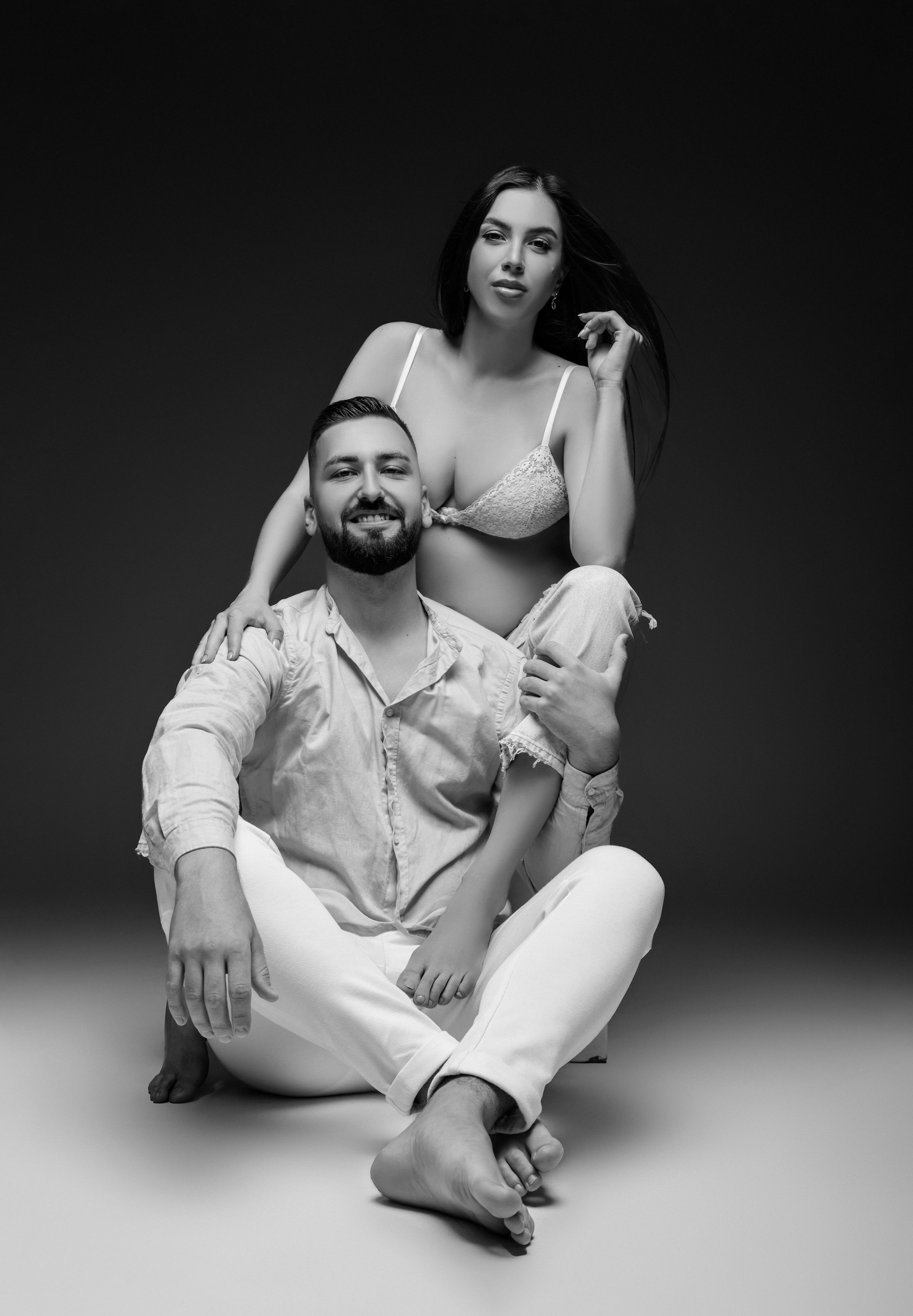 Sandra & Andrej. Krása tehotenstva v objektíve — Maria Milosovic, tehotenská fotografka