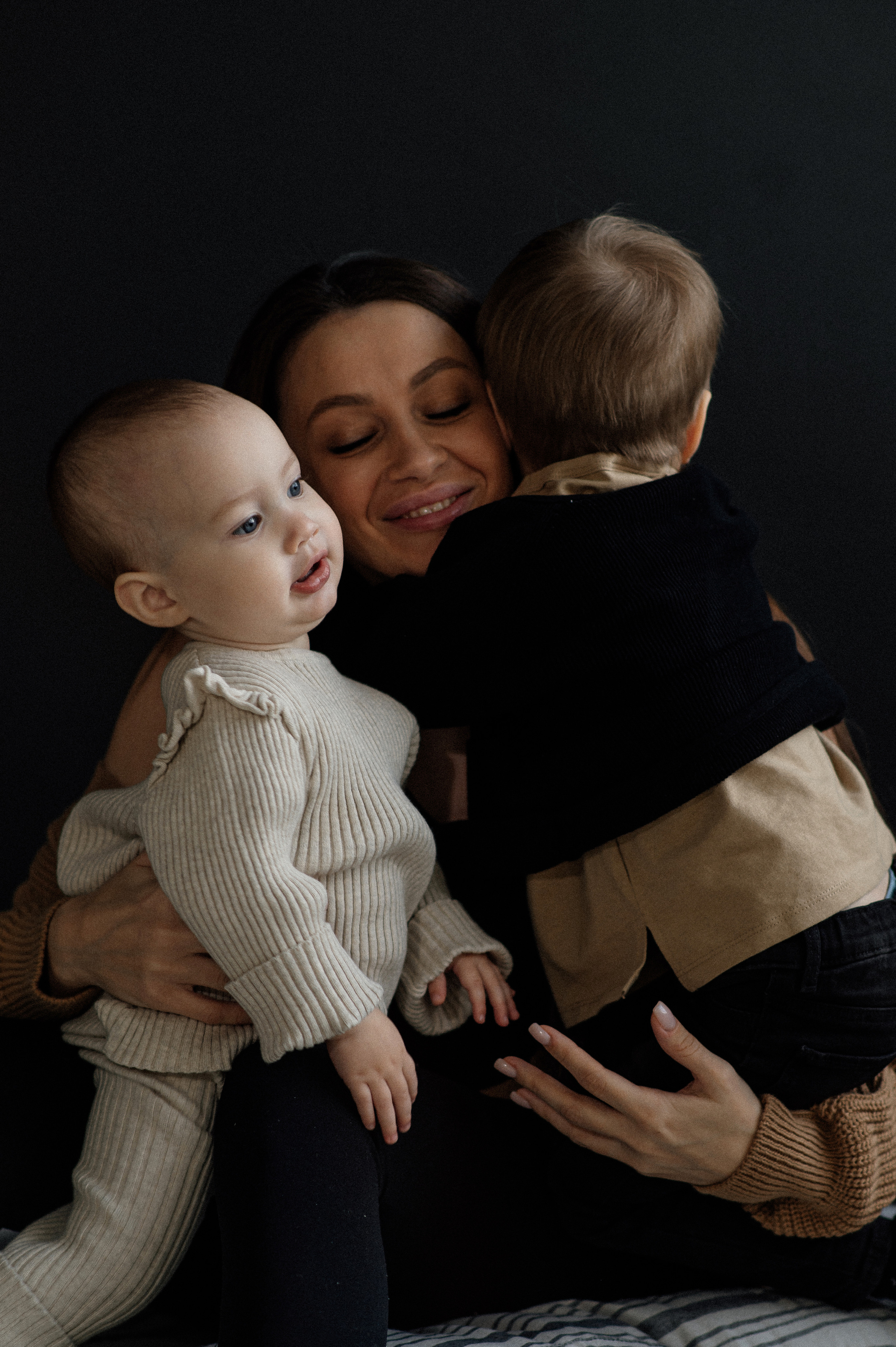 Family. Wedding and commercial photographer