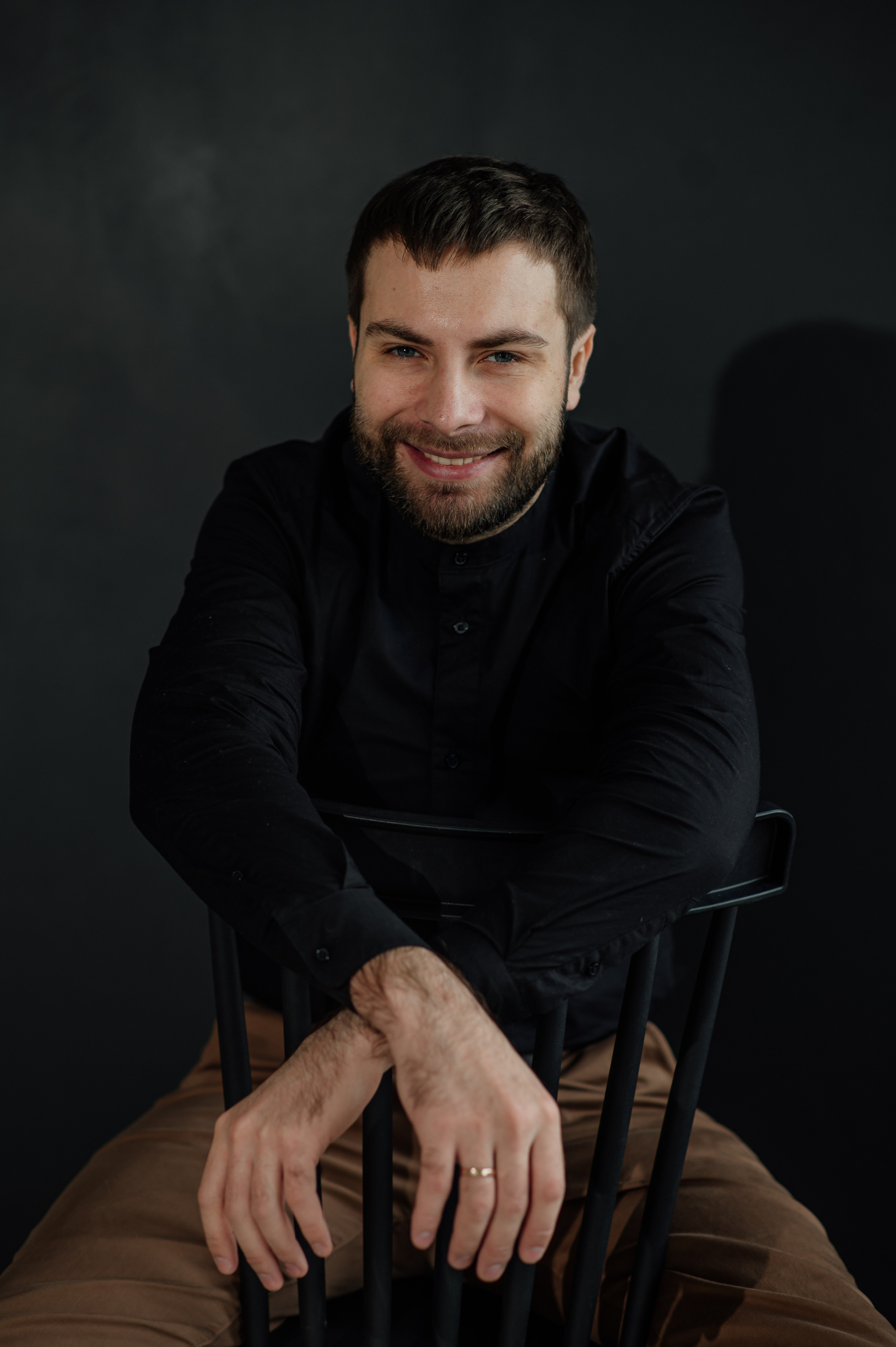 Family. Wedding and commercial photographer