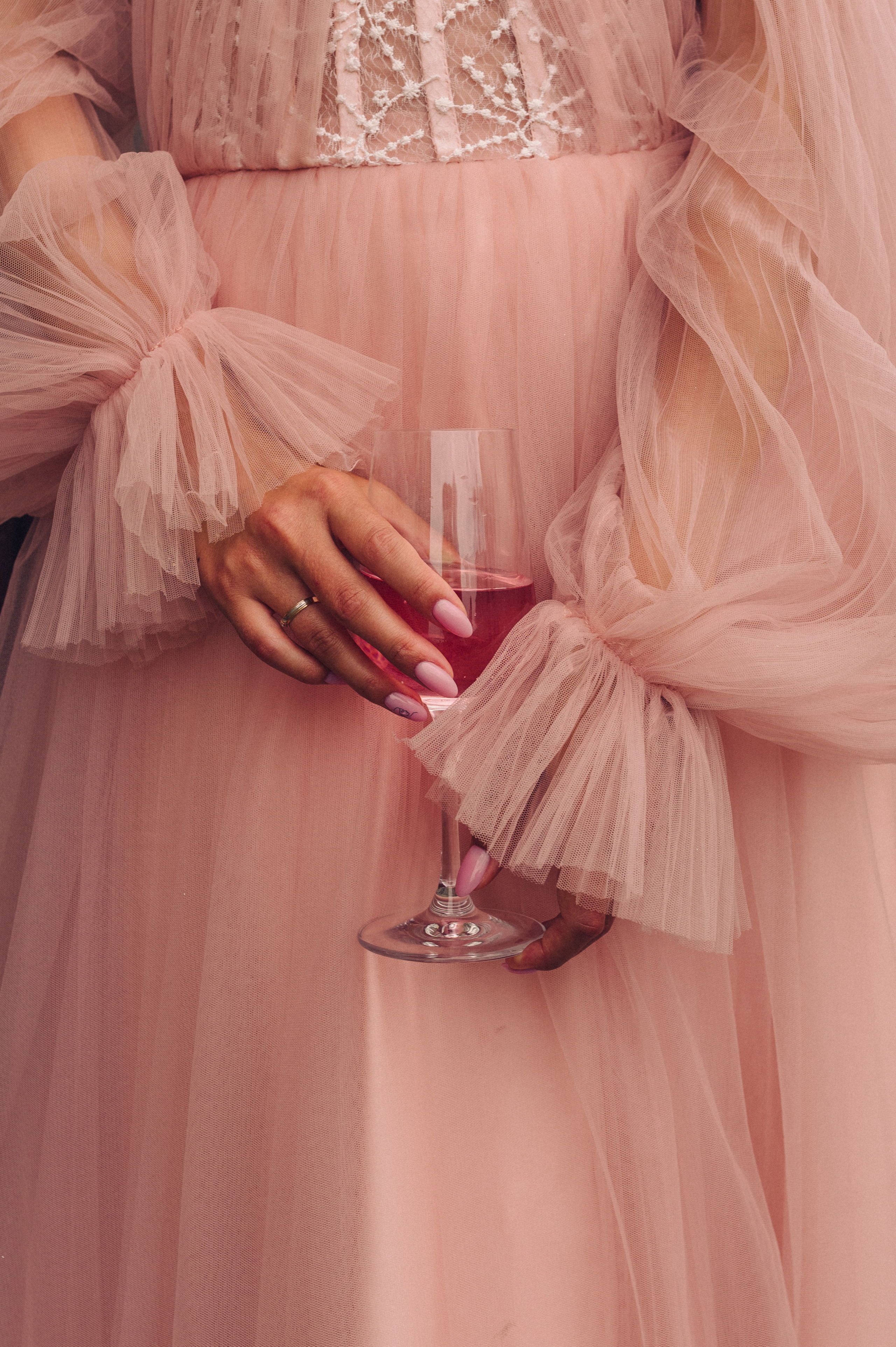 Summer wine. Wedding and commercial photographer