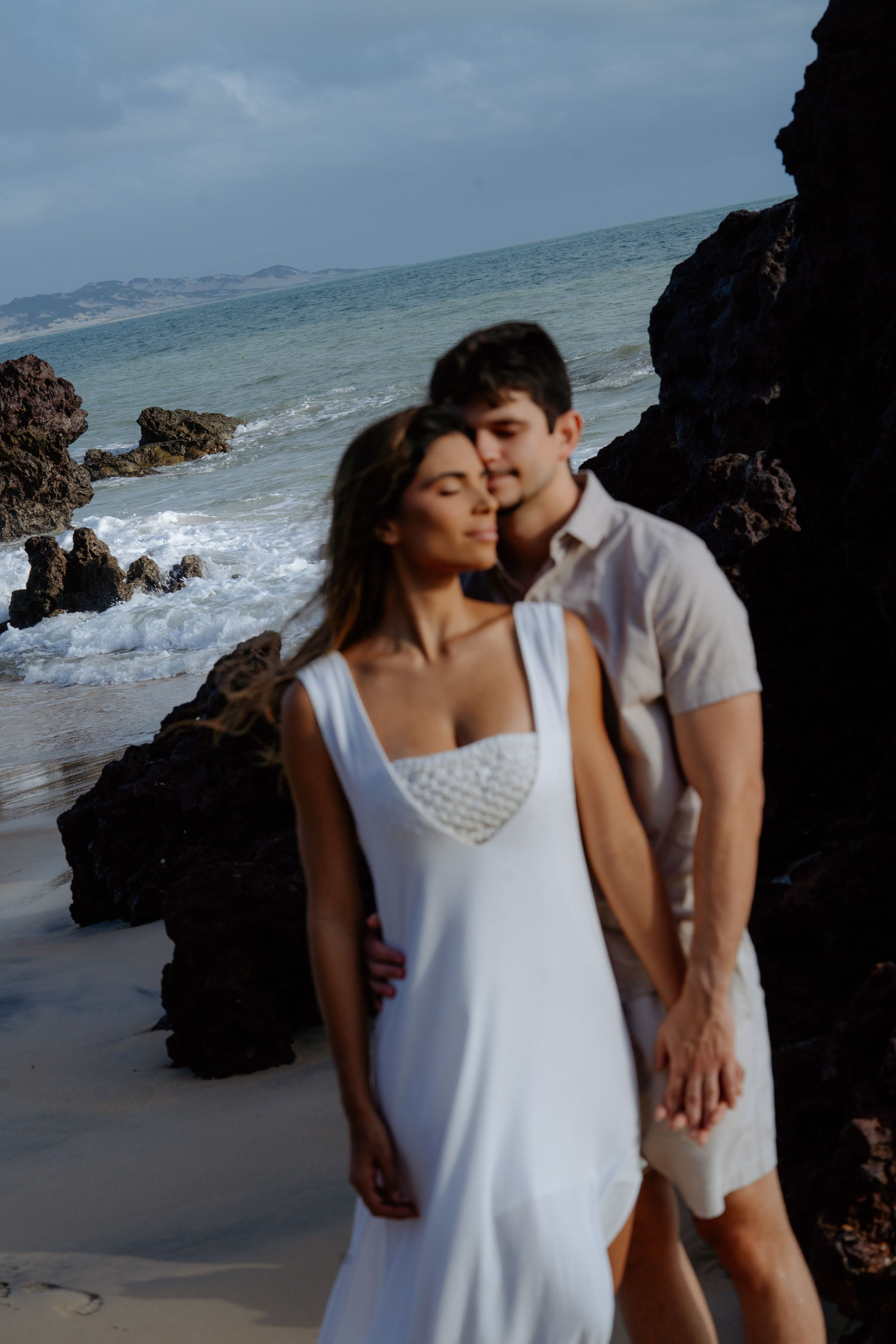 Karla e Marcelo. Luz suave, direção leve e fotos que captam quem realmente você é