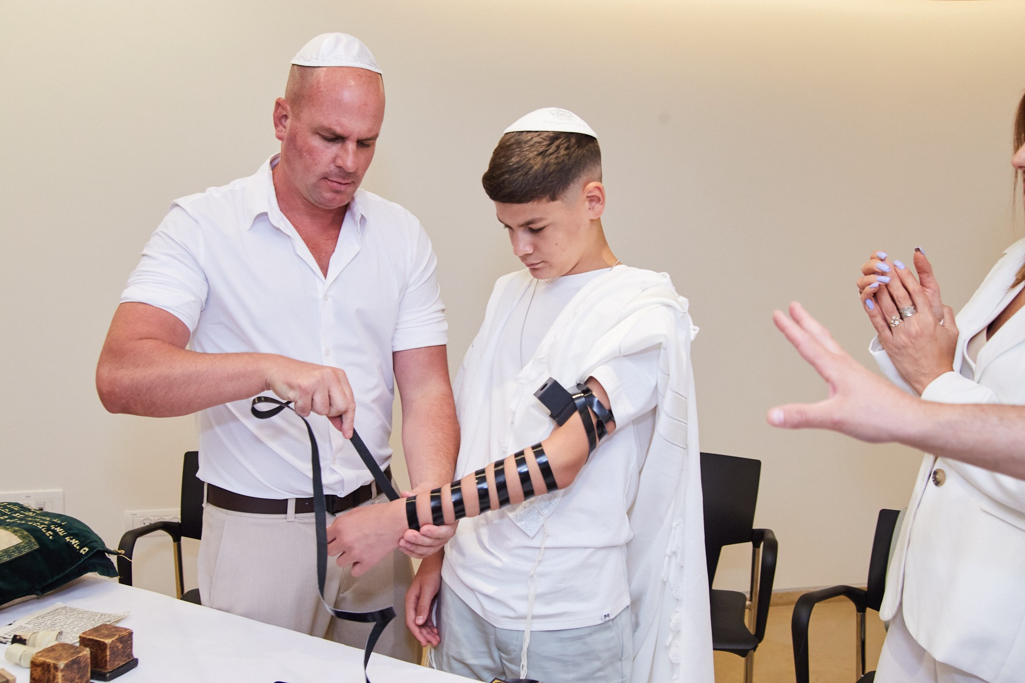 Бар-мицва на Котеле 2. Портретный и репортажный фотограф в Израиле Рома Бирман