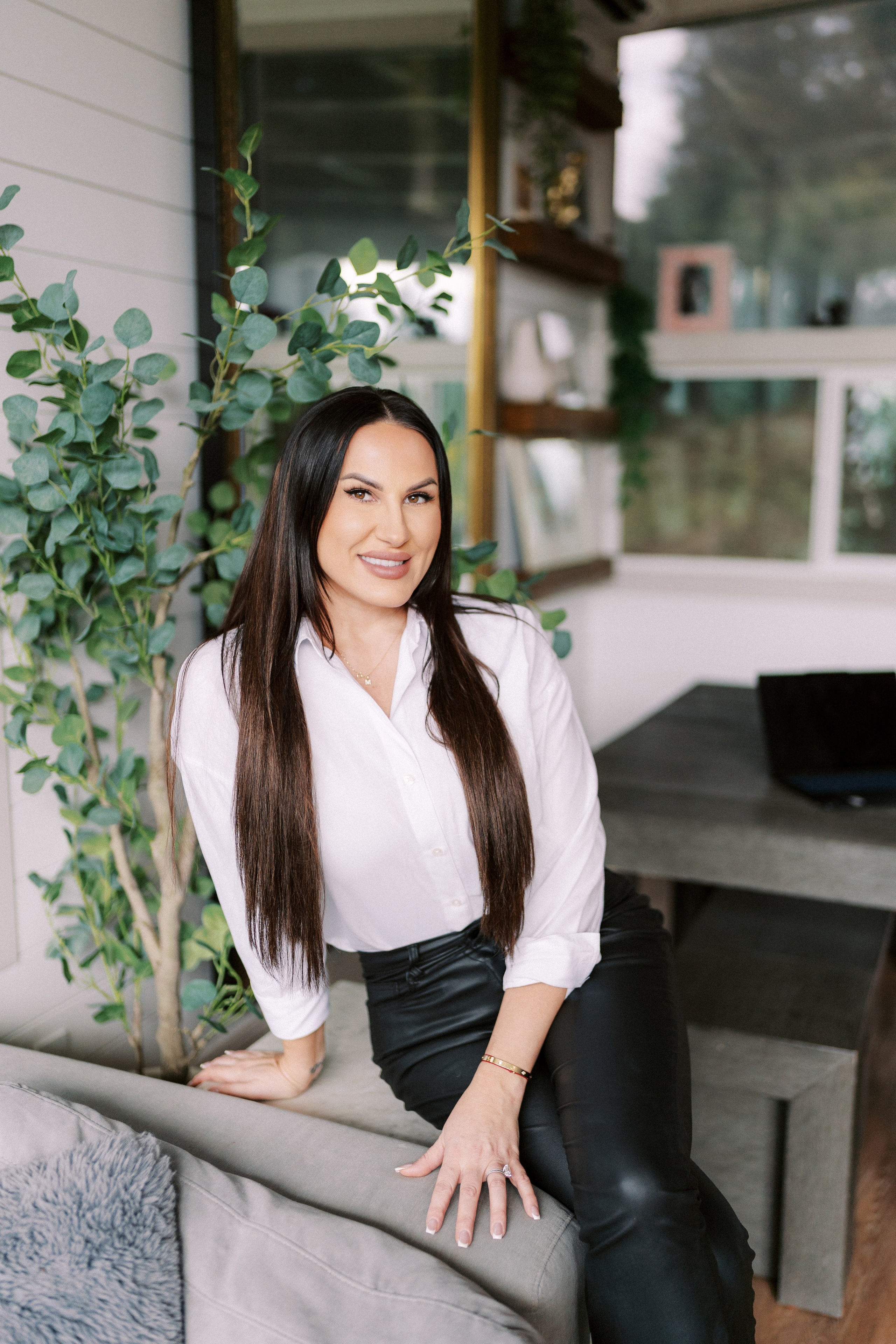 Business portrait. EVAN ARISTOV WEDDING PHOTOGRAPHY — Seattle Wedding Photographer