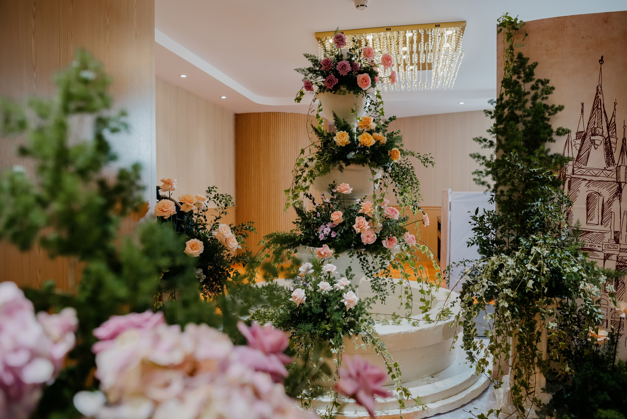 KHANG & QUYEN / Lavela Hotel. Saigon Wedding Present | Art Beyond Moments