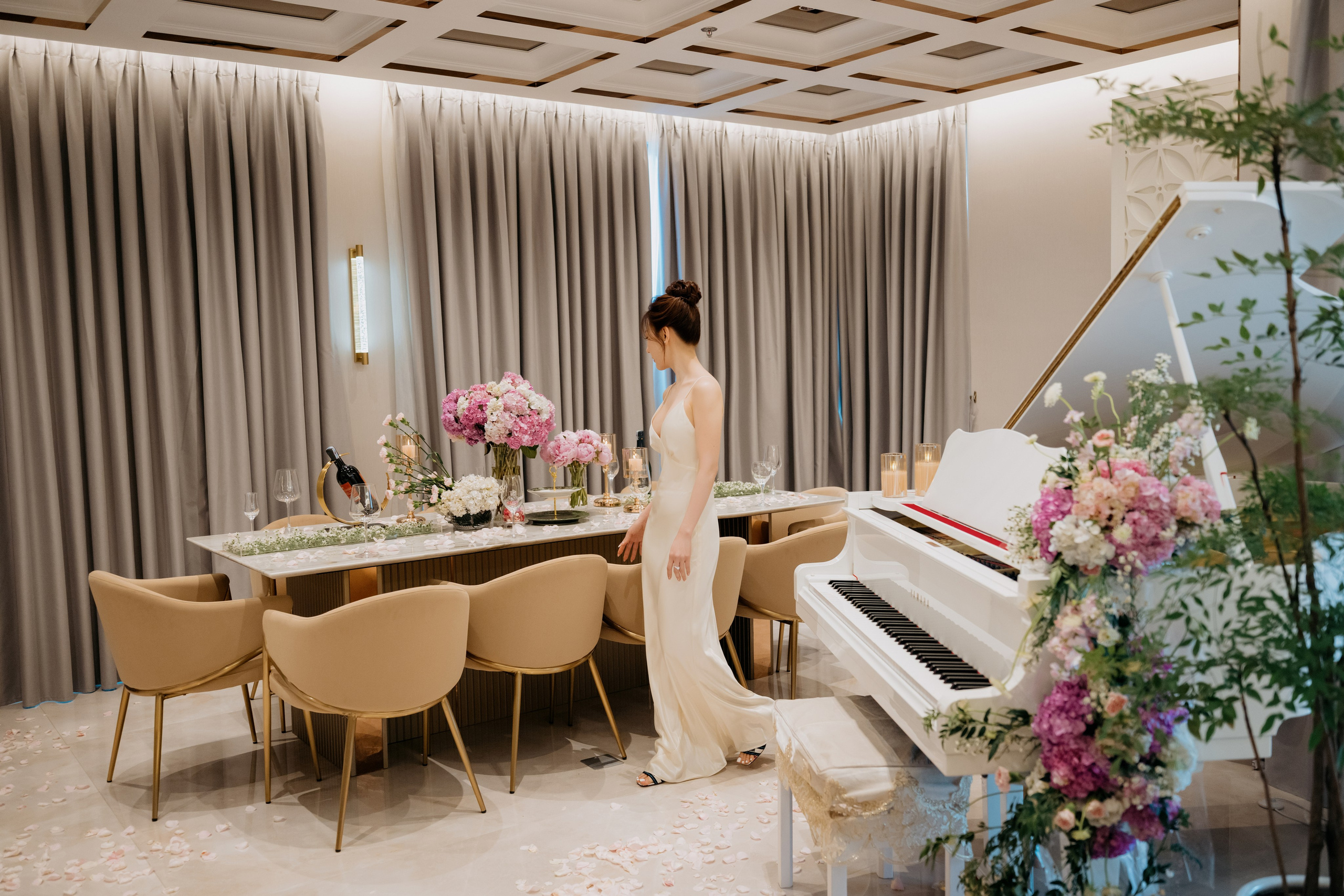 Nicholas & KimThanh / GemCenter 24.05.2026. Nhiếp ảnh gia đám cưới hàng đầu tại Thành Phố Hồ Chí Minh