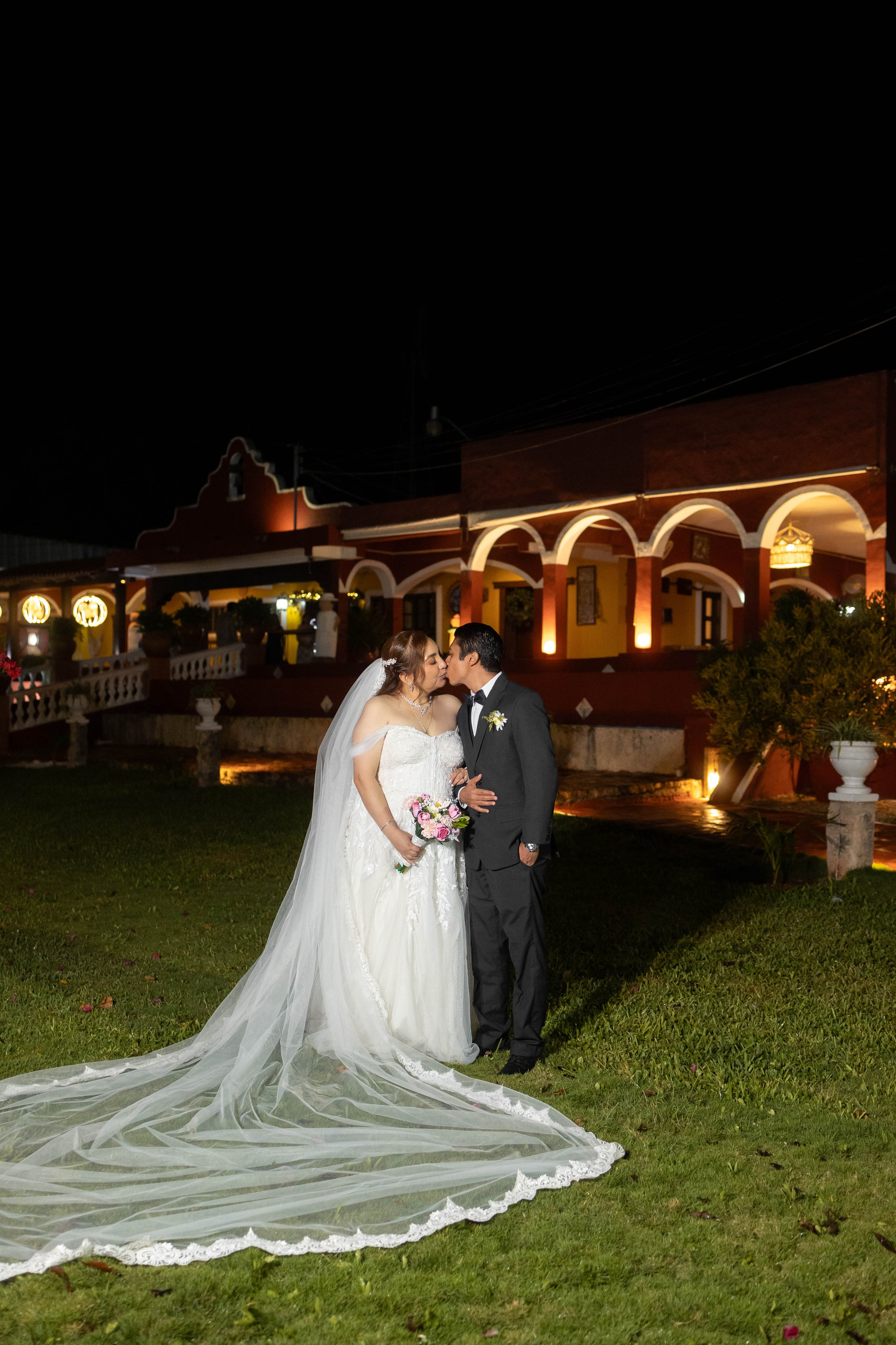 Diana y Ricardo. Eduardo Barrientos Fotografía