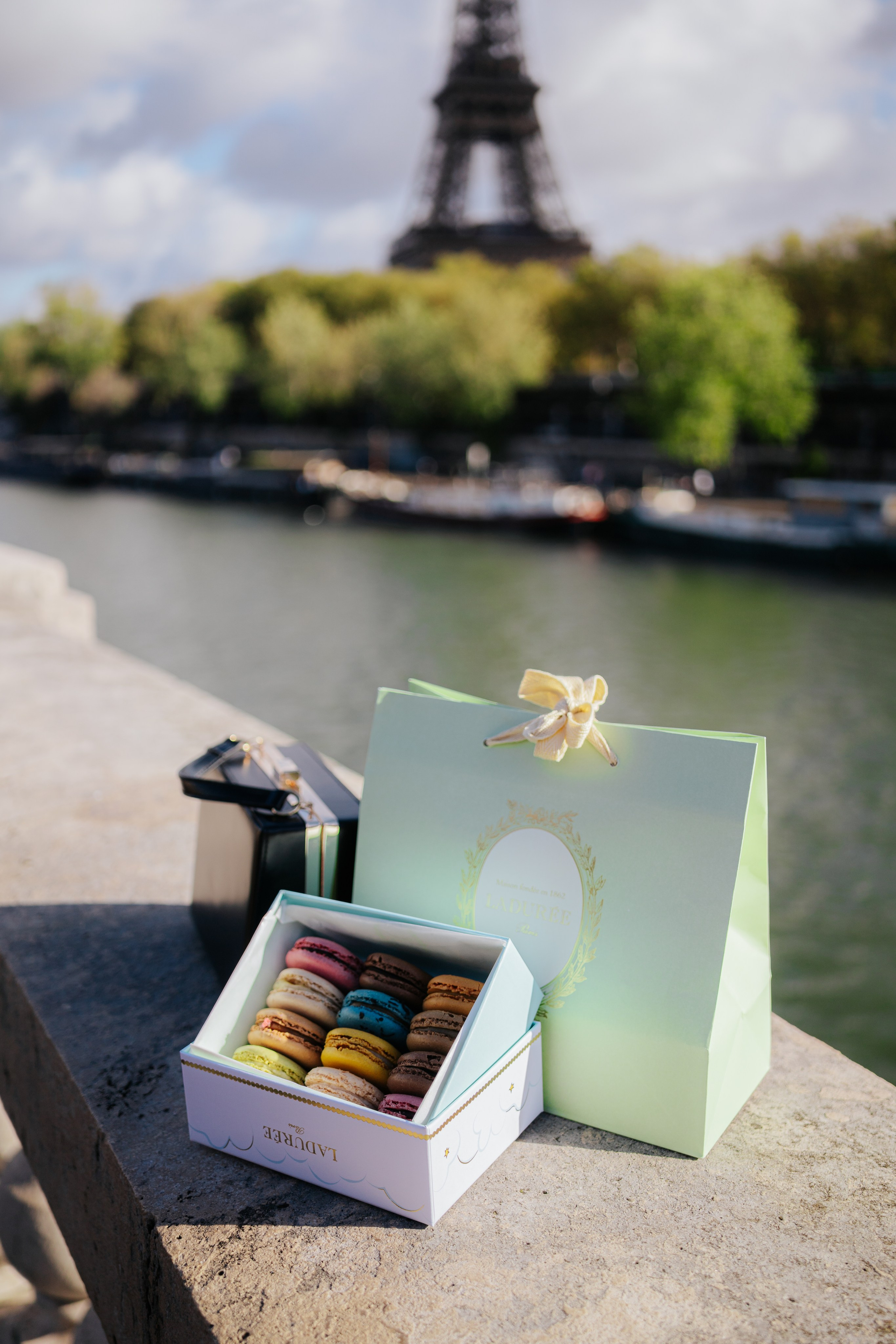 Nicole & Fábio — Paris. Davi Valente