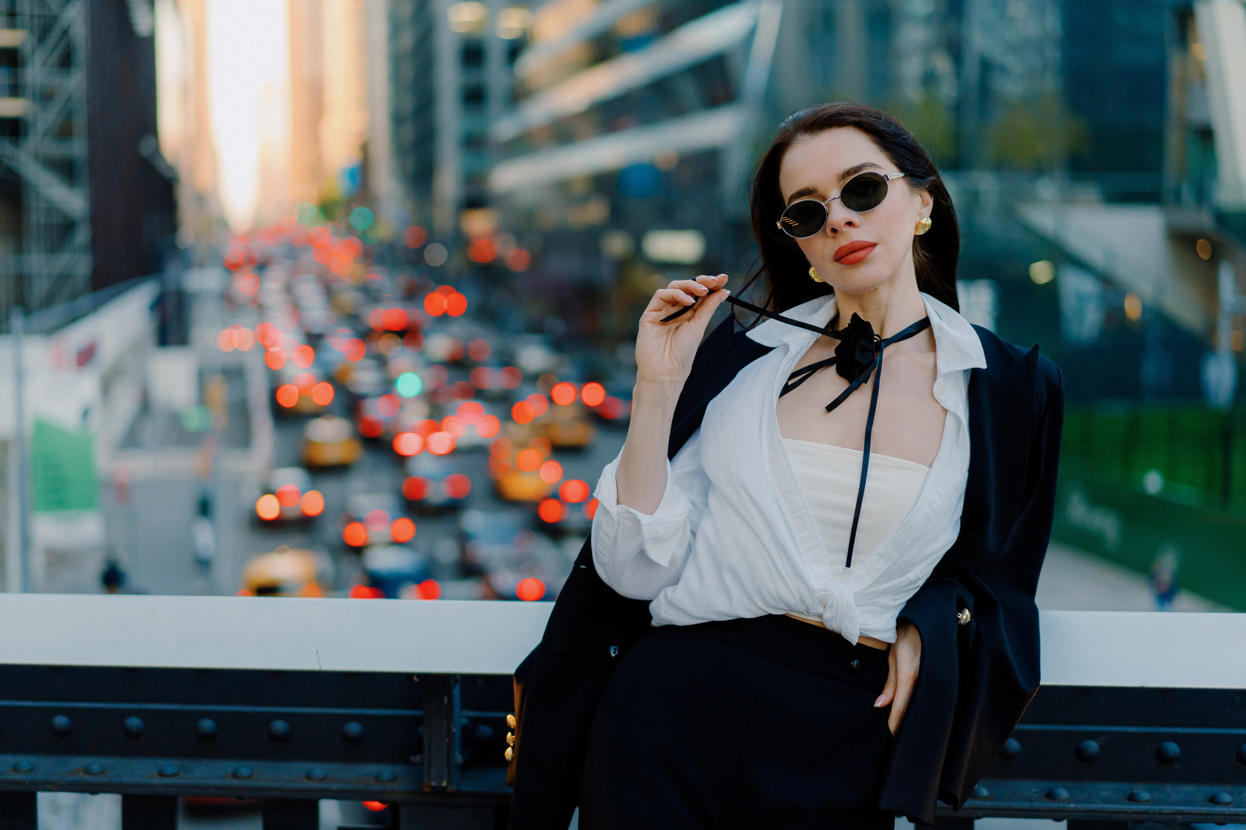 Hudson Yards NYC Photo Session Guide | Modern Portrait Experience. Videographer and photographer in New York // MAKAROV.VIDEO