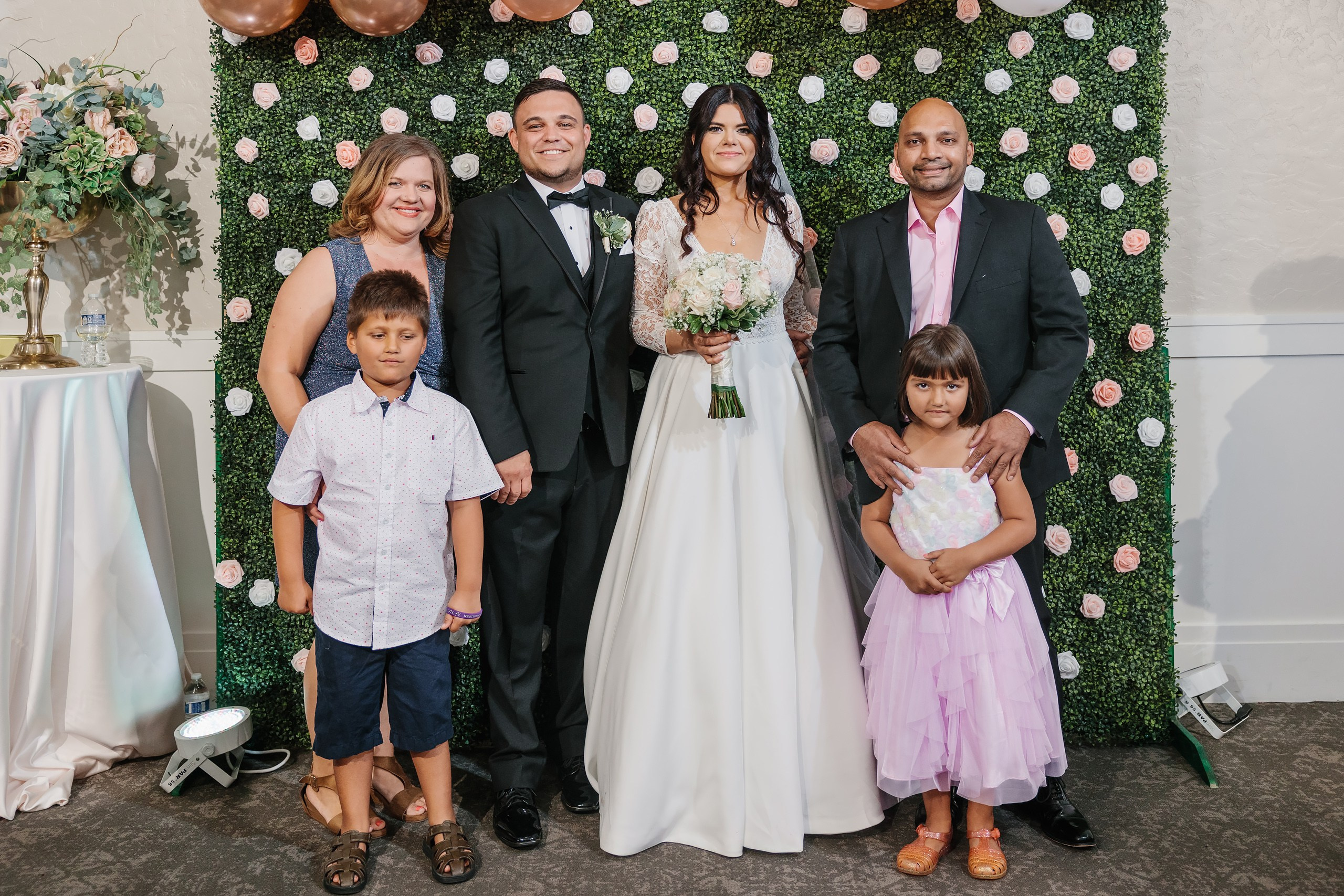 31.08.2024 Wedding. Wedding family event photographer in Chicago Nick Yushevich