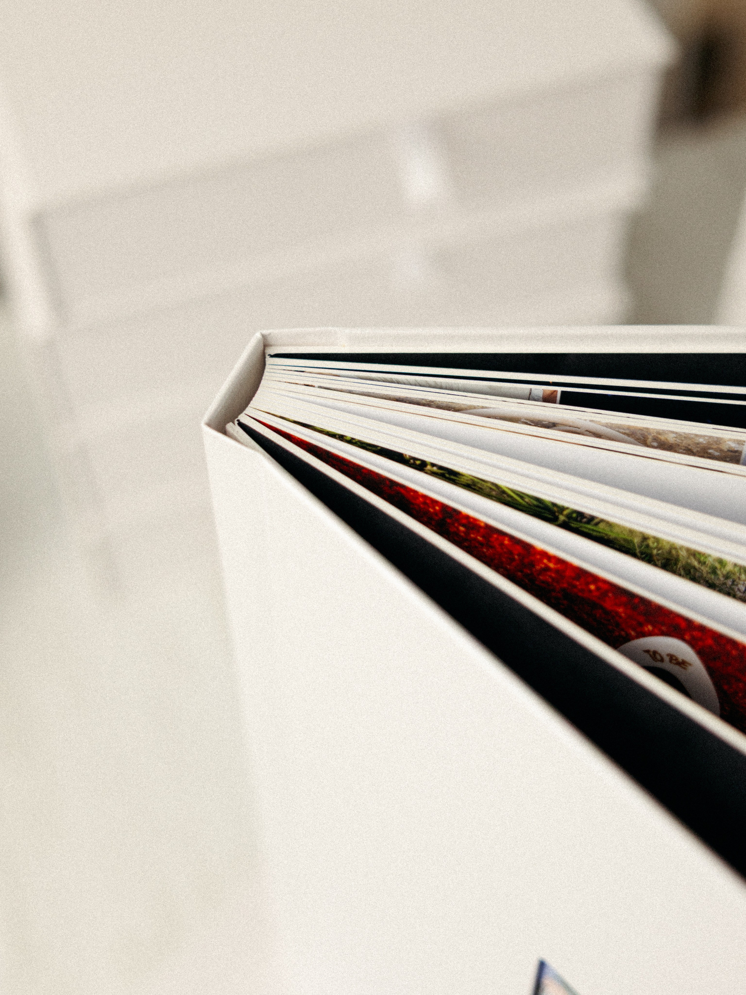 Photobooks. Mihai Padurariu - fotograf