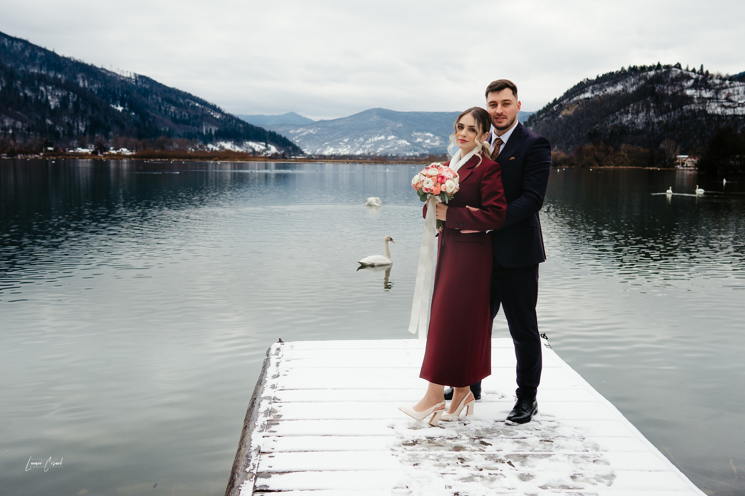 Save The Date – Emoție și anticipare. Fotograf de nuntă, corporate, botezuri, majorate și aniversări Roman, Lucaci Cornel