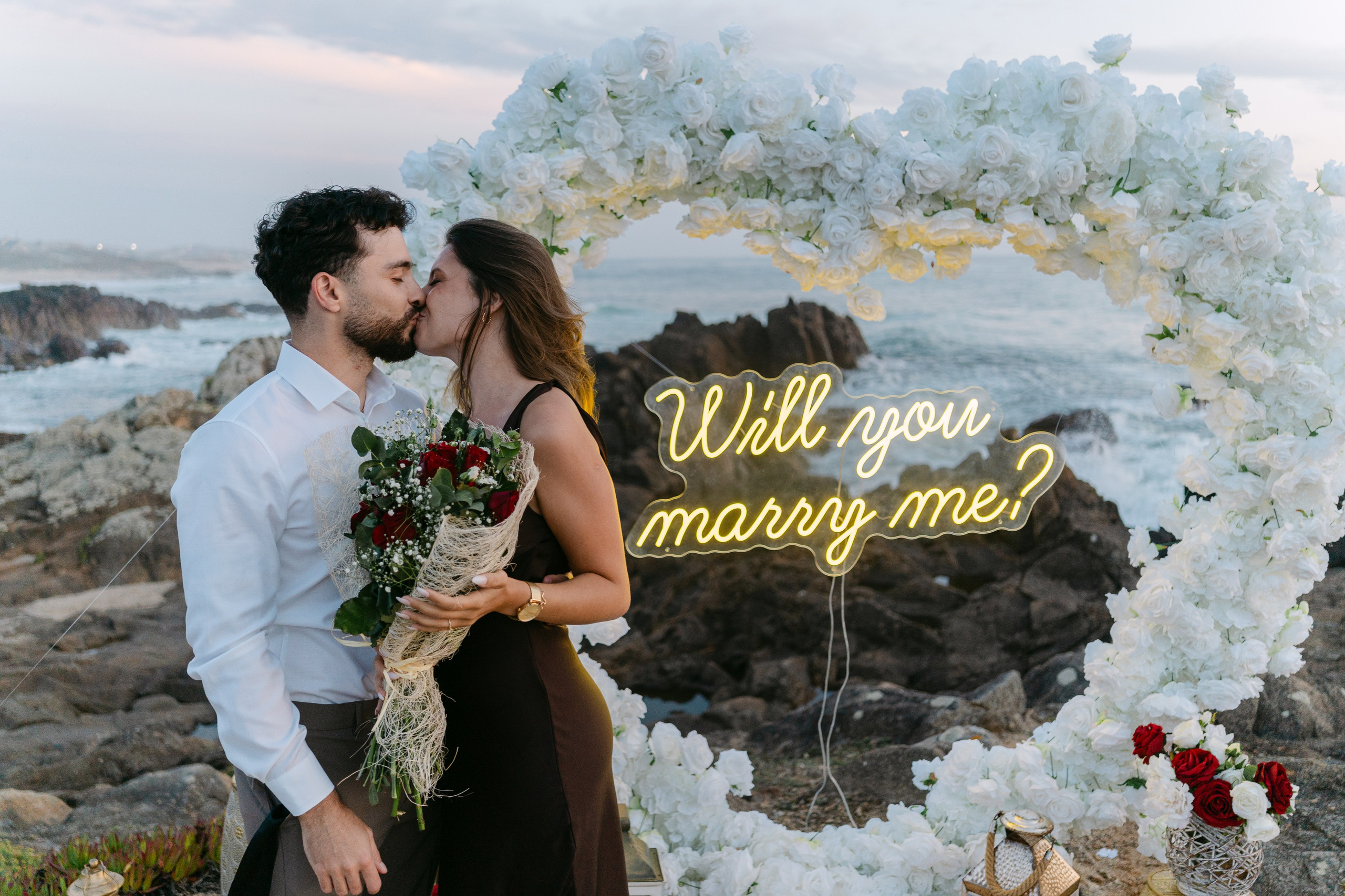 Wedding Proposal at the Beach. Davi Valente