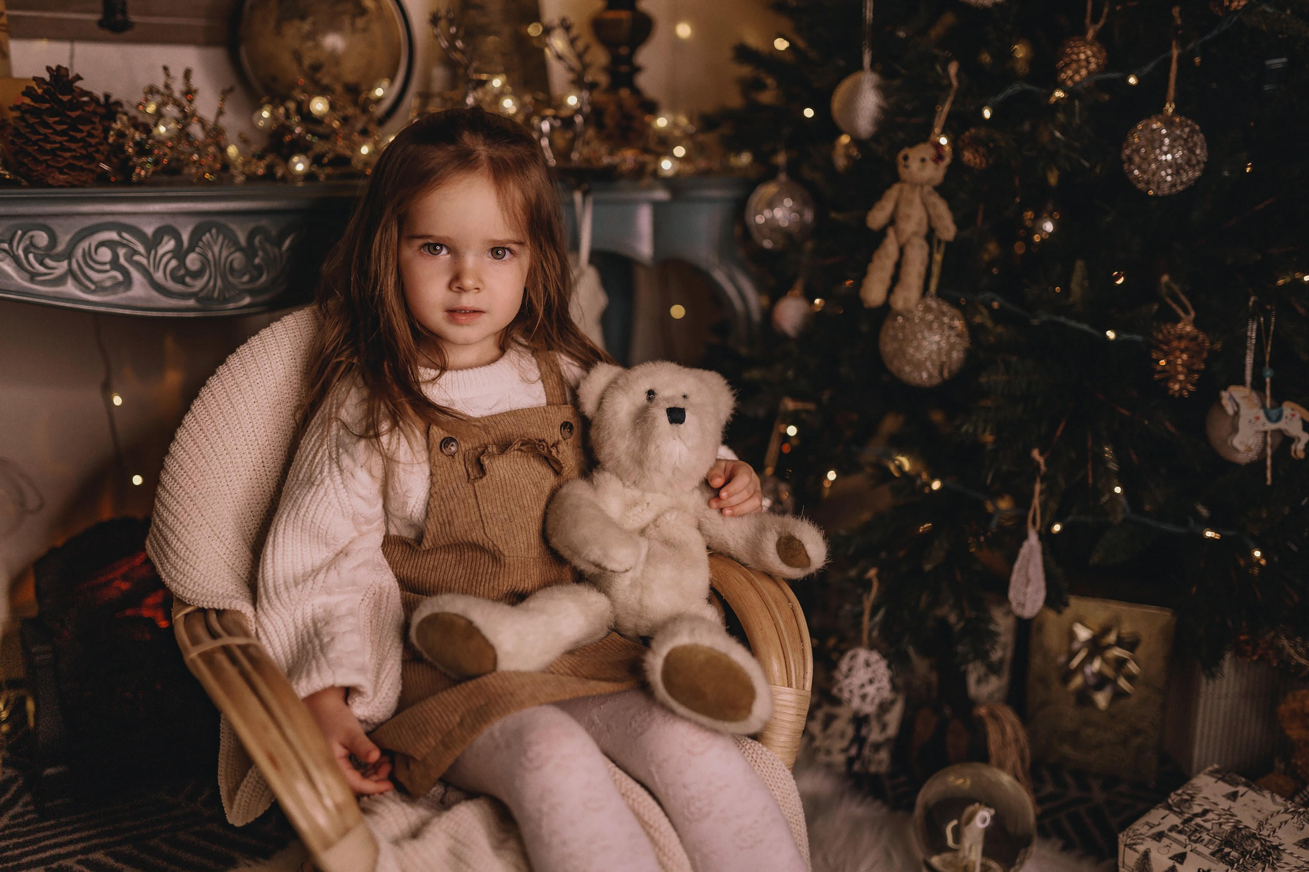 11.26.2025 Christmas Photoshoot. Wedding family event photographer in Chicago Nick Yushevich