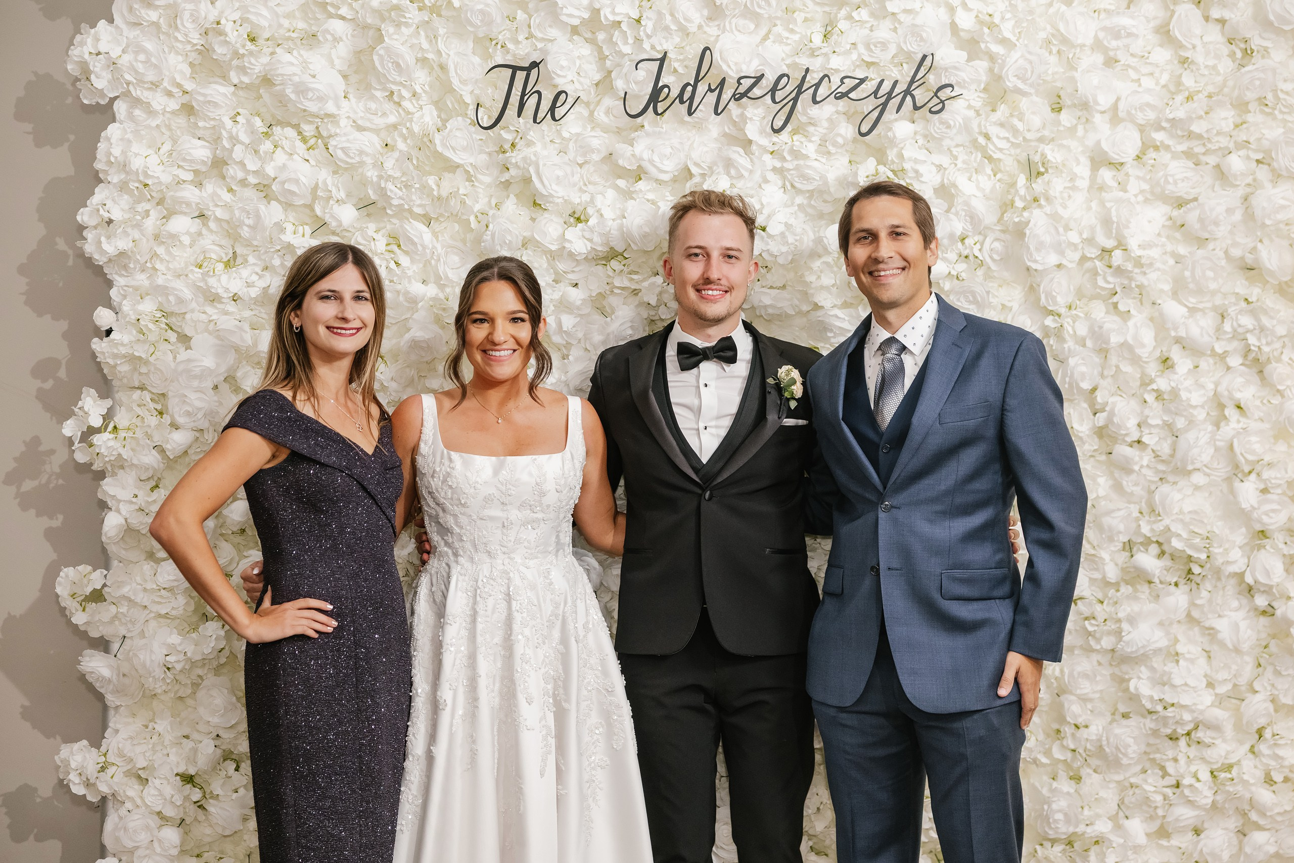 09.06.2025 Wedding. Wedding family event photographer in Chicago Nick Yushevich