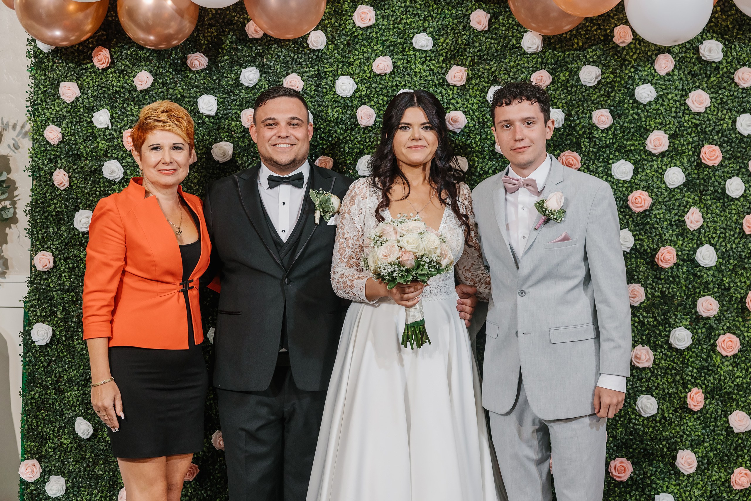 31.08.2024 Wedding. Wedding family event photographer in Chicago Nick Yushevich