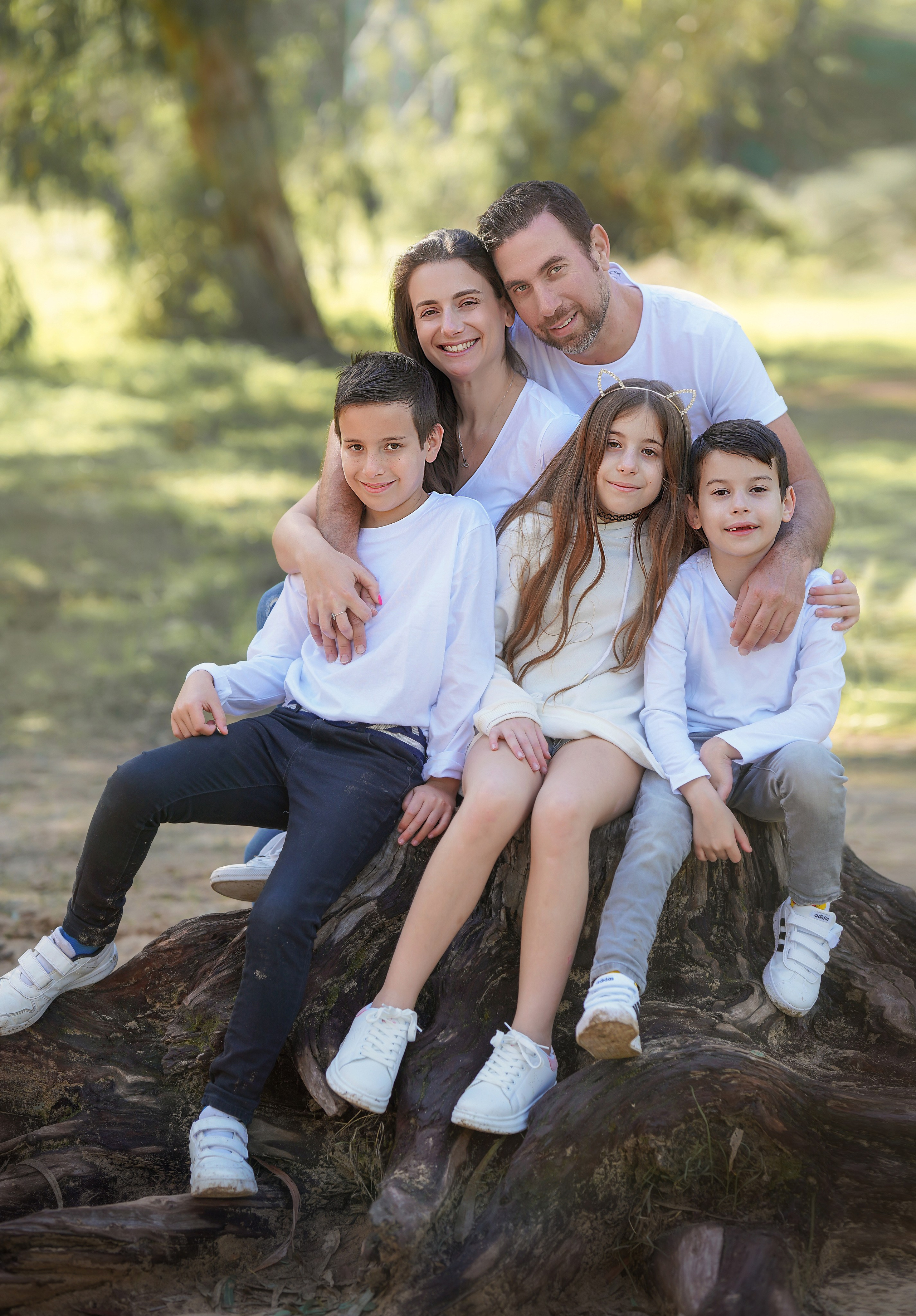 LA FAMIGLIA. Lina Zlotnikov