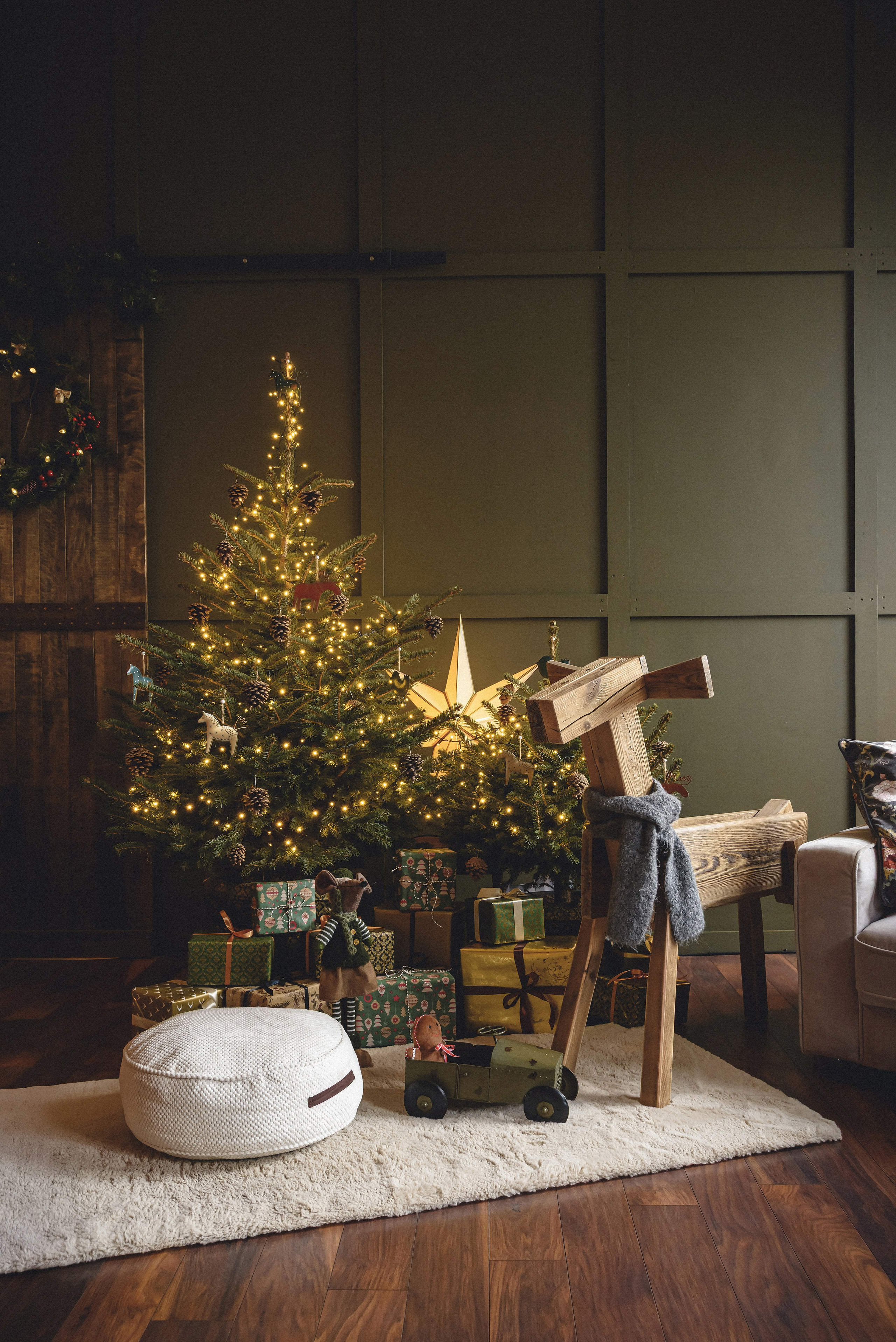 Studija. Fotogrāfs Rīgā. Gīmenes, individuālās un dažādu produktu fotosesijas