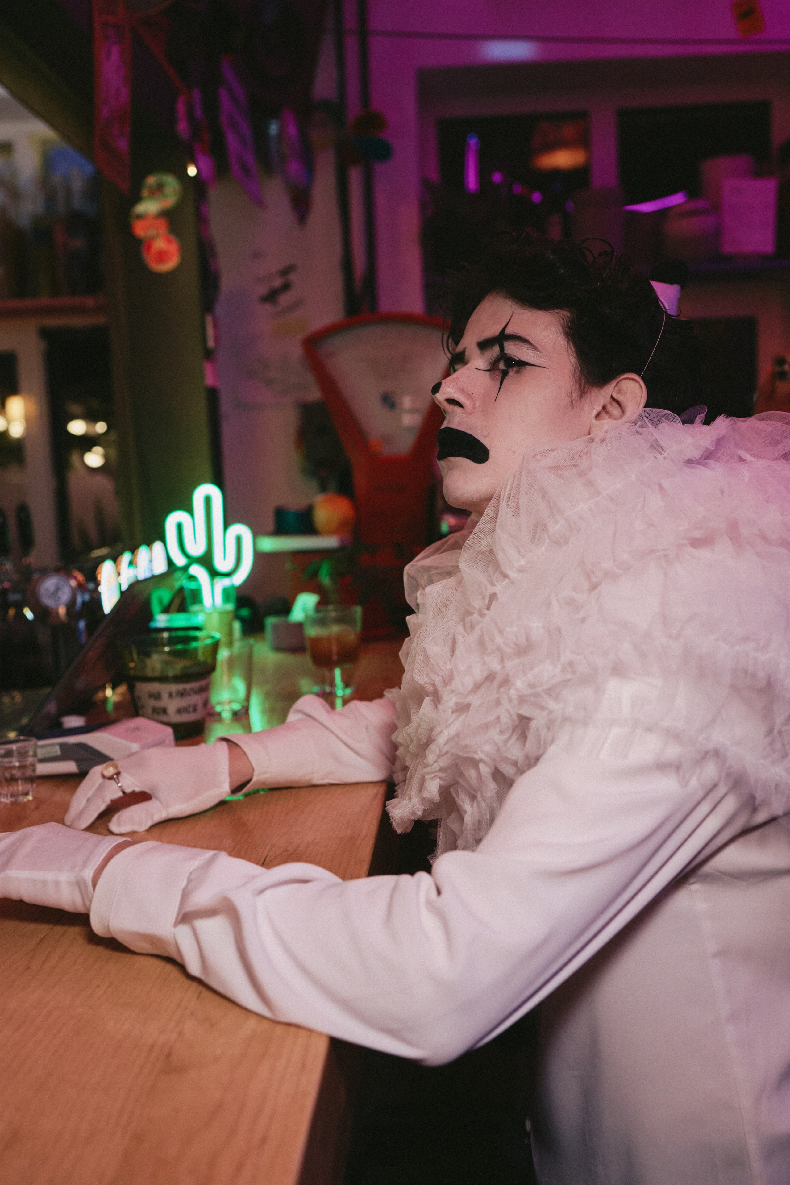 Маска и личность | Концептуальная фотосессия клоуна в Нови Саде. Анастасия Еремина | Фотограф в Сербии | Персональные и бизнес-фотосессии в Белграде и Нови Саде