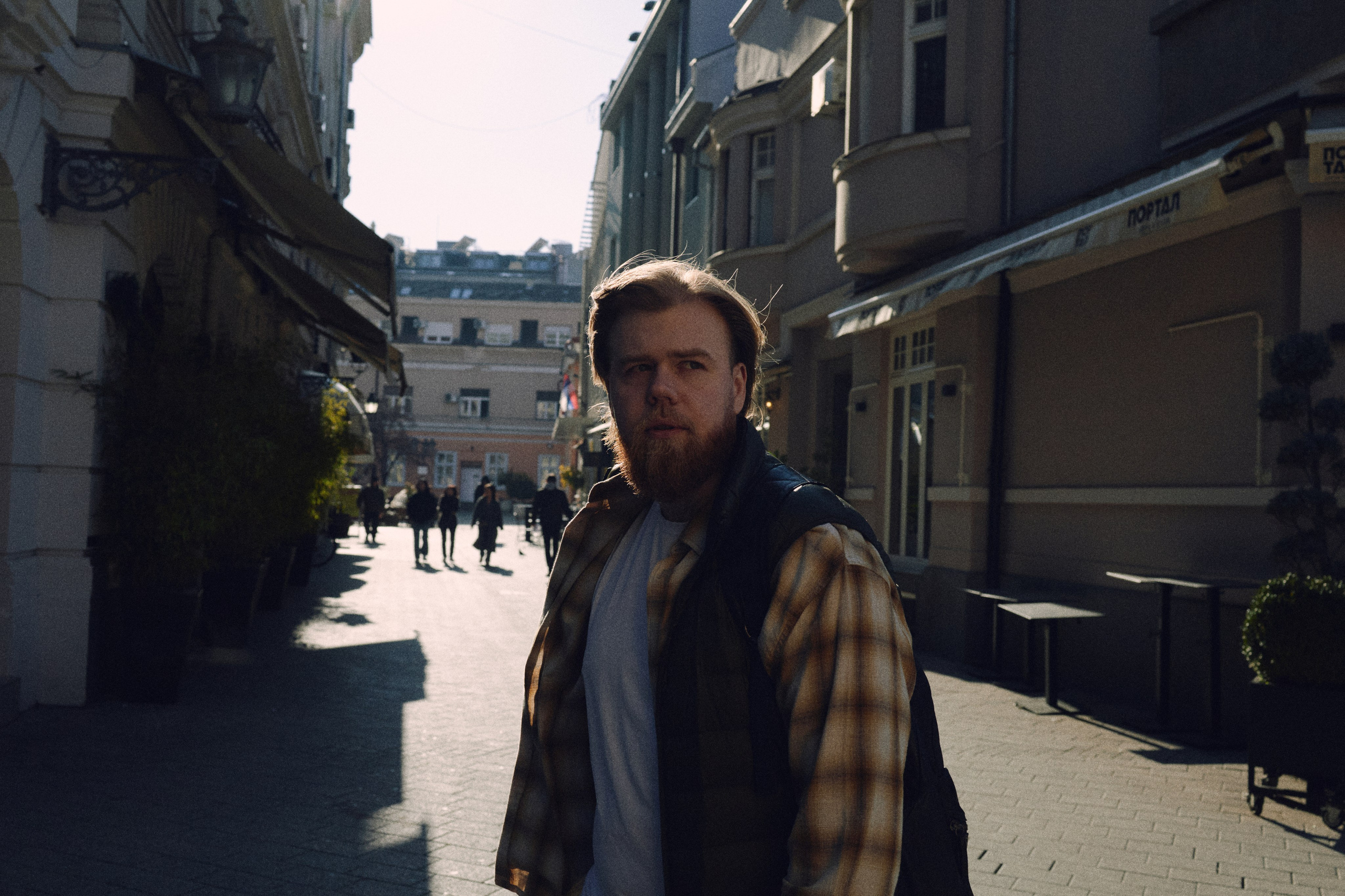 Городской исследователь: Фотосессия Петра в Нови Саде | Фотограф Анастасия Еремина. Анастасия Еремина | Фотограф в Сербии | Персональные и бизнес-фотосессии в Белграде и Нови Саде