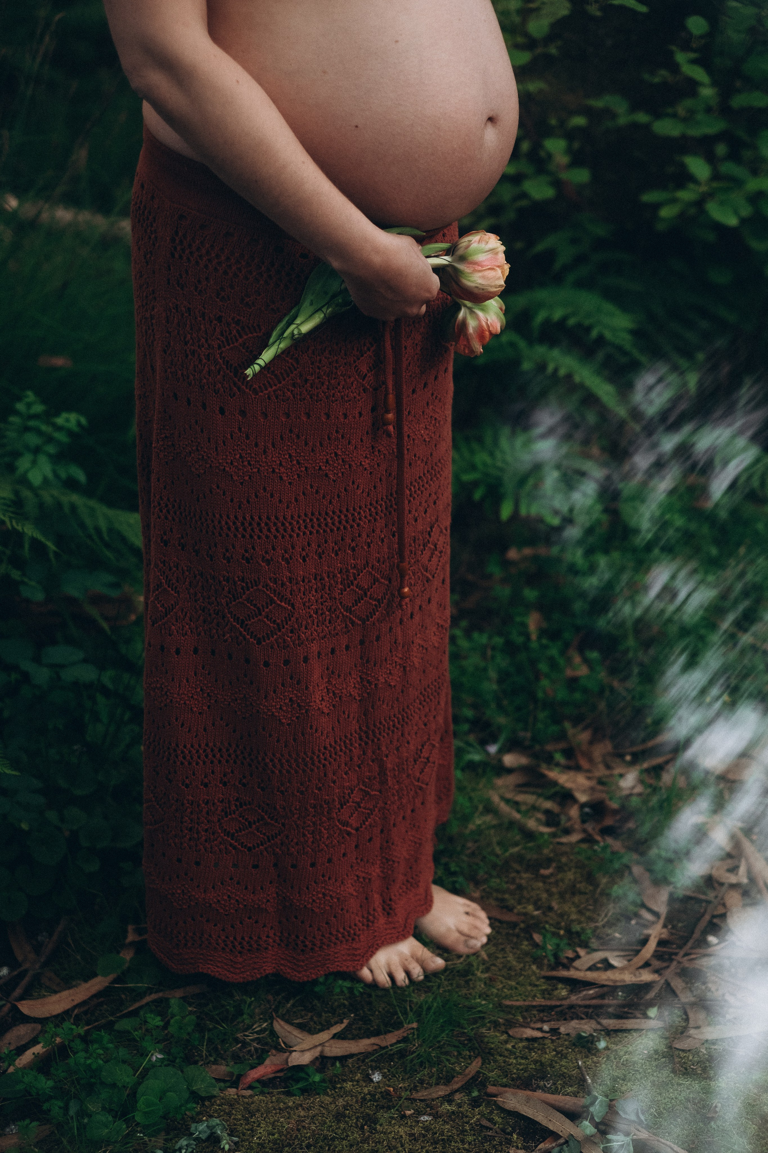 Maternity Photoshoot in Portugal — Artistic Pregnancy Session