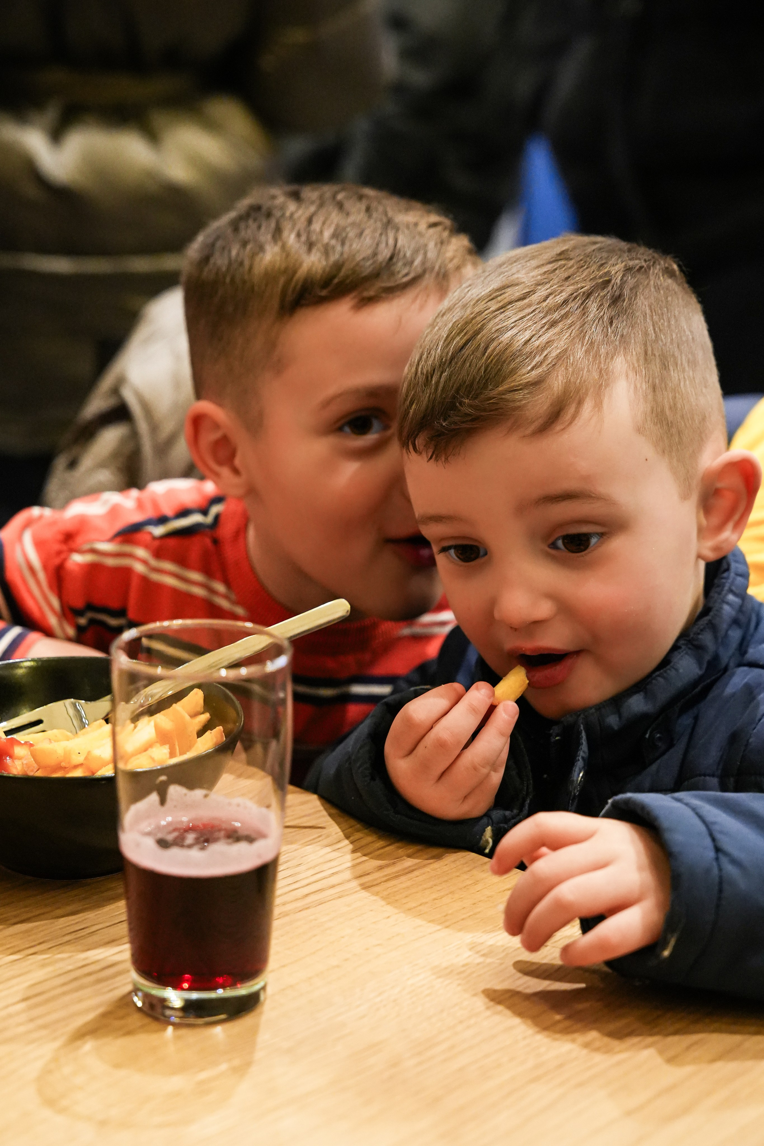„Eröffnung-Dönerladen“. Fotografin Yuliia Turinina in Stuttgart