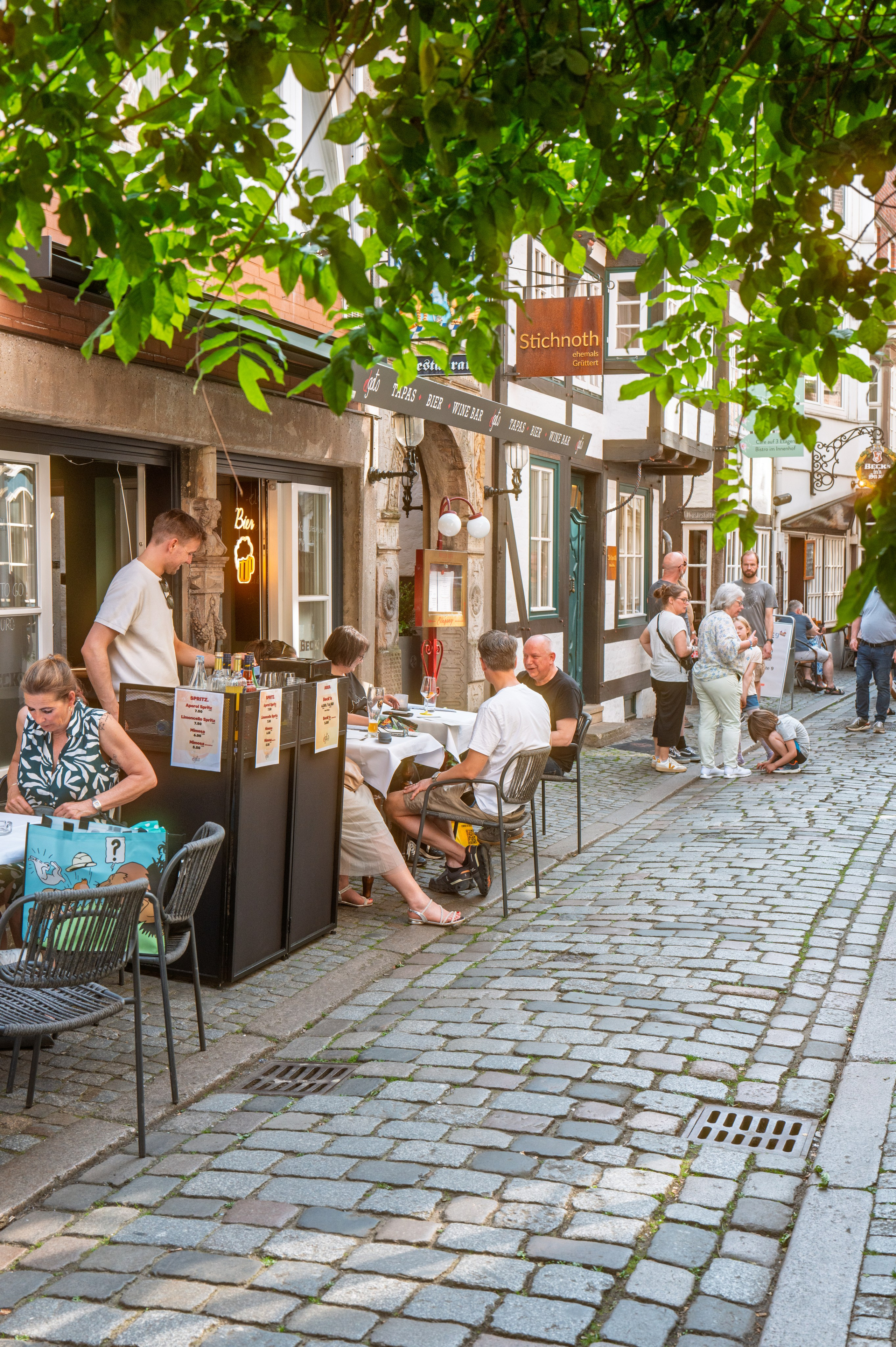 A little bit of street in Bremen #6. URBANSTREETFILES.ART