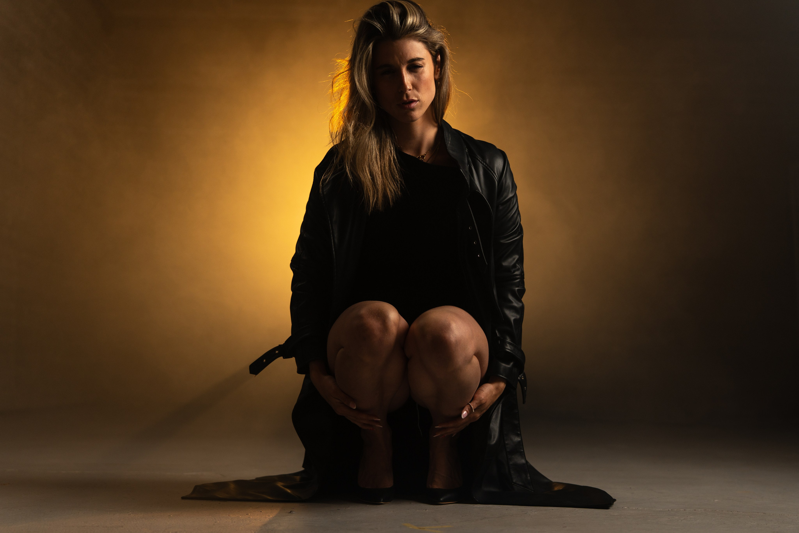 „Kölsch&Shoot“ in Cologne w/ Lisa (Set #4). URBANSTREETFILES.ART