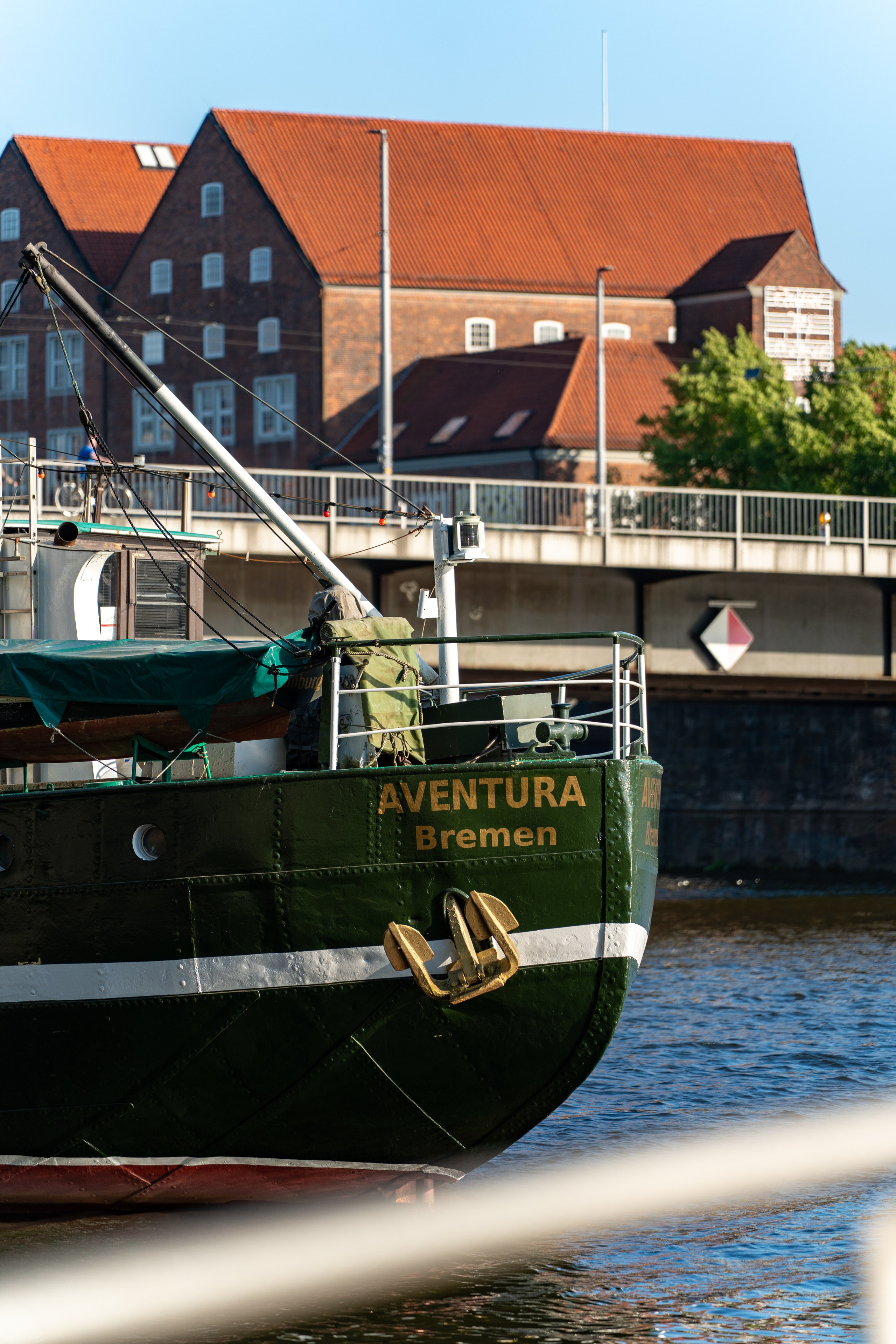 A little bit of street in Bremen #1. URBANSTREETFILES.ART