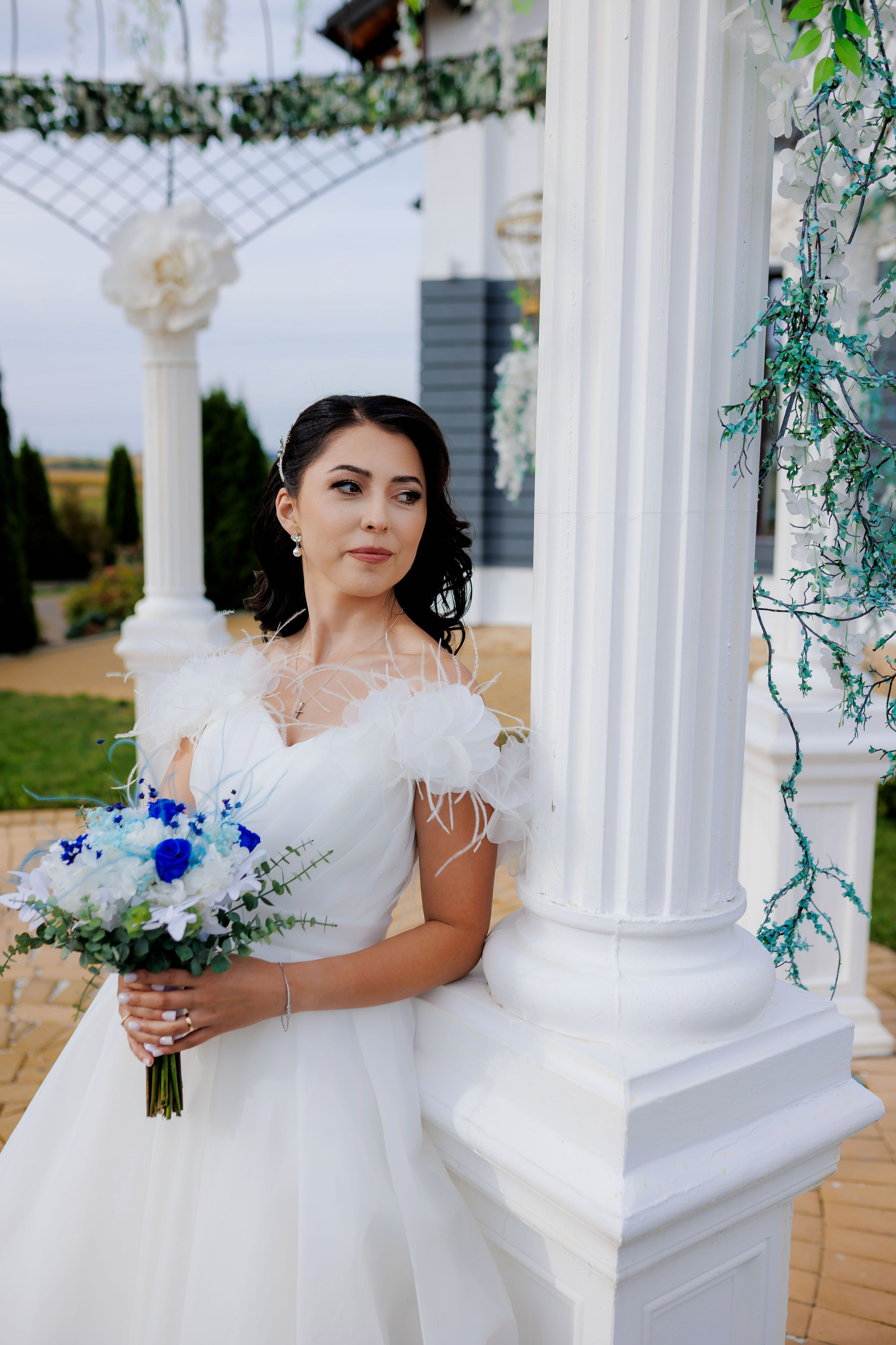 Loredana & Emilian – Ziua Nunții | Videografie - fotografie Botez Suceava, Iași, Botoșani. Servicii foto-video profesionale, pentru momente de neuitat