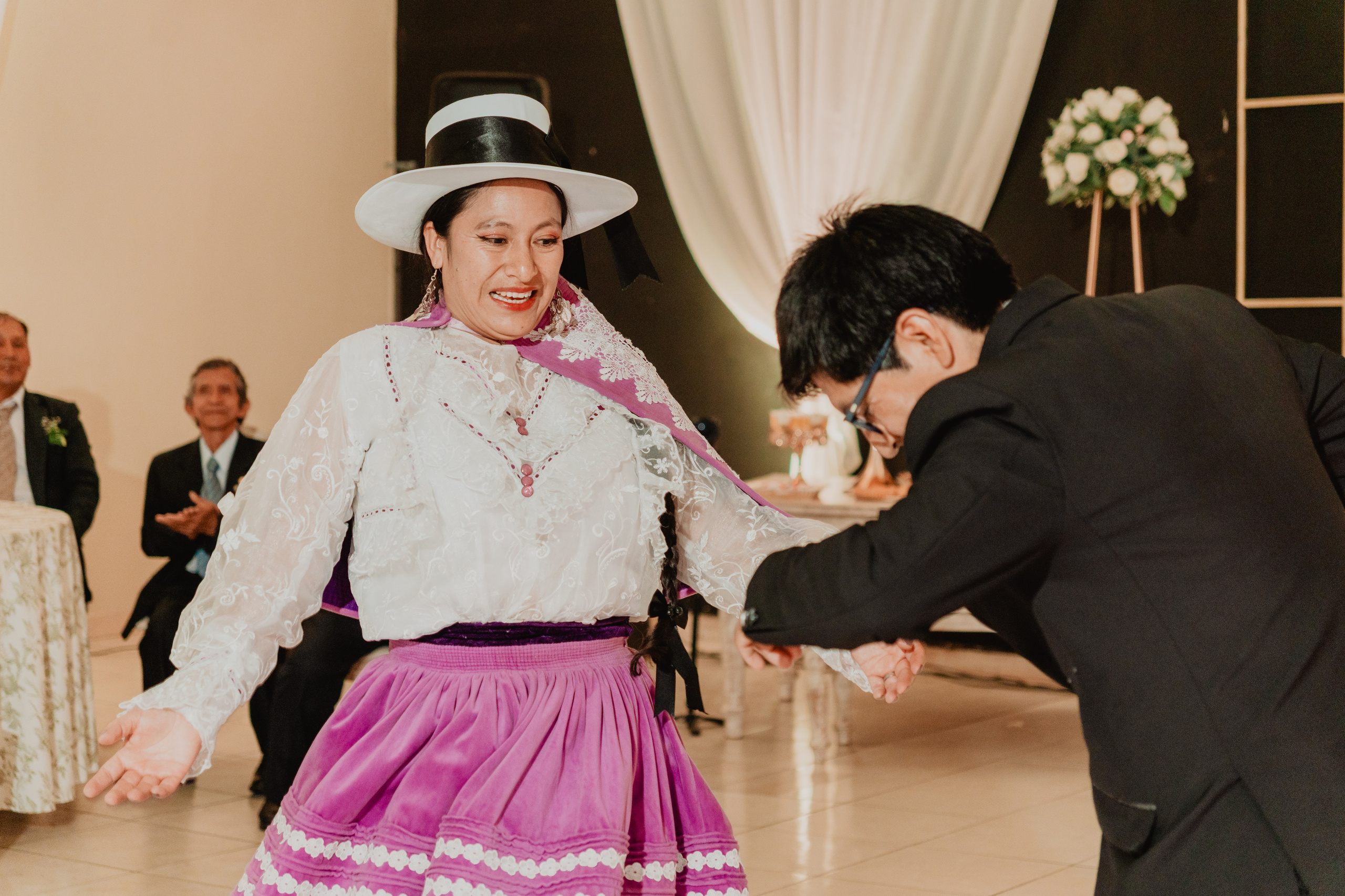 FERNANDO + MARIBEL | BODA RELIGIOSA. Studio KVTA | Fotografía y Video de Bodas en Arequipa