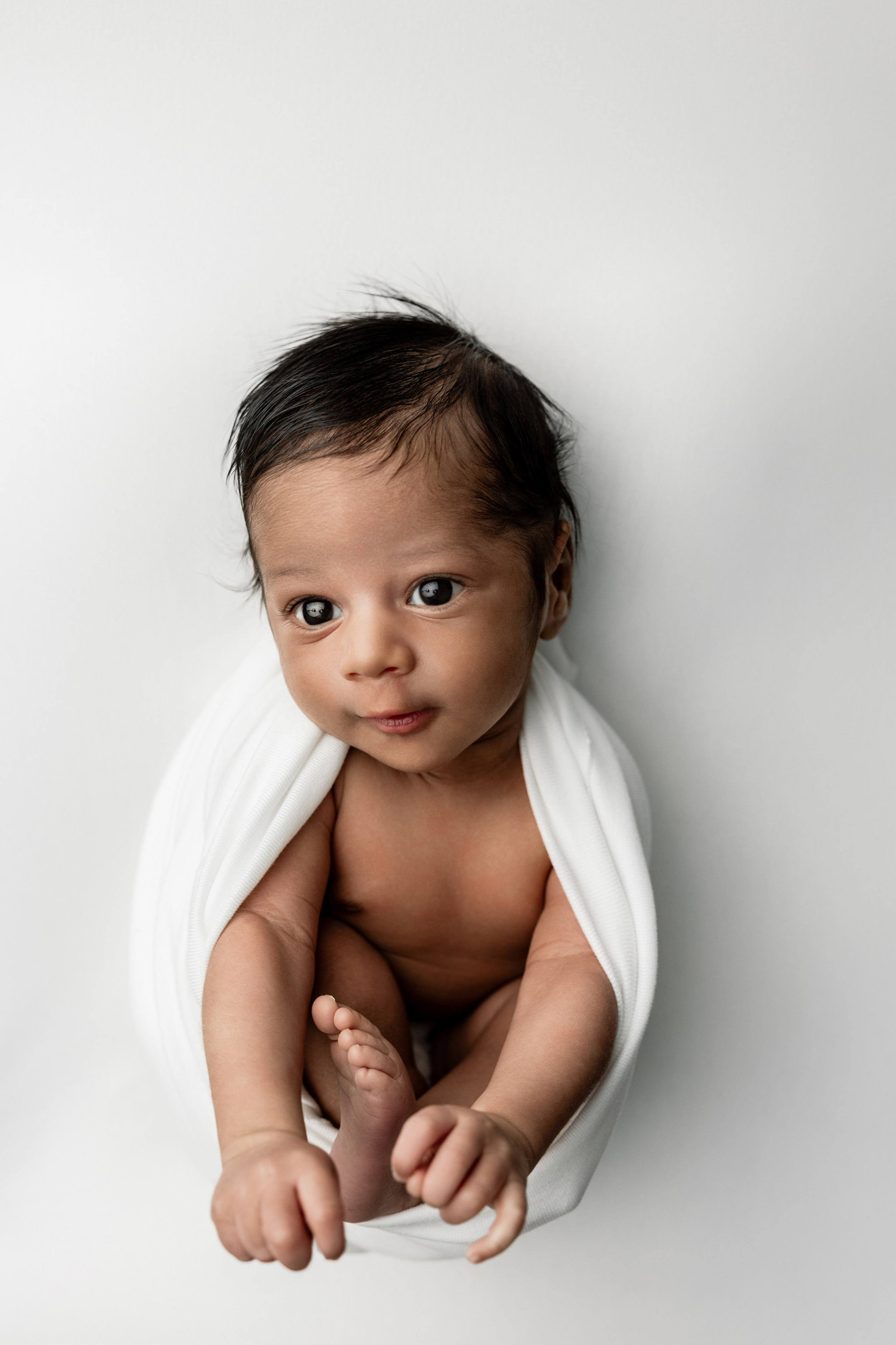 5–20 Days Newborn Photography in Toronto. Iana Banana | Toronto Maternity, Newborn & Family Photographer