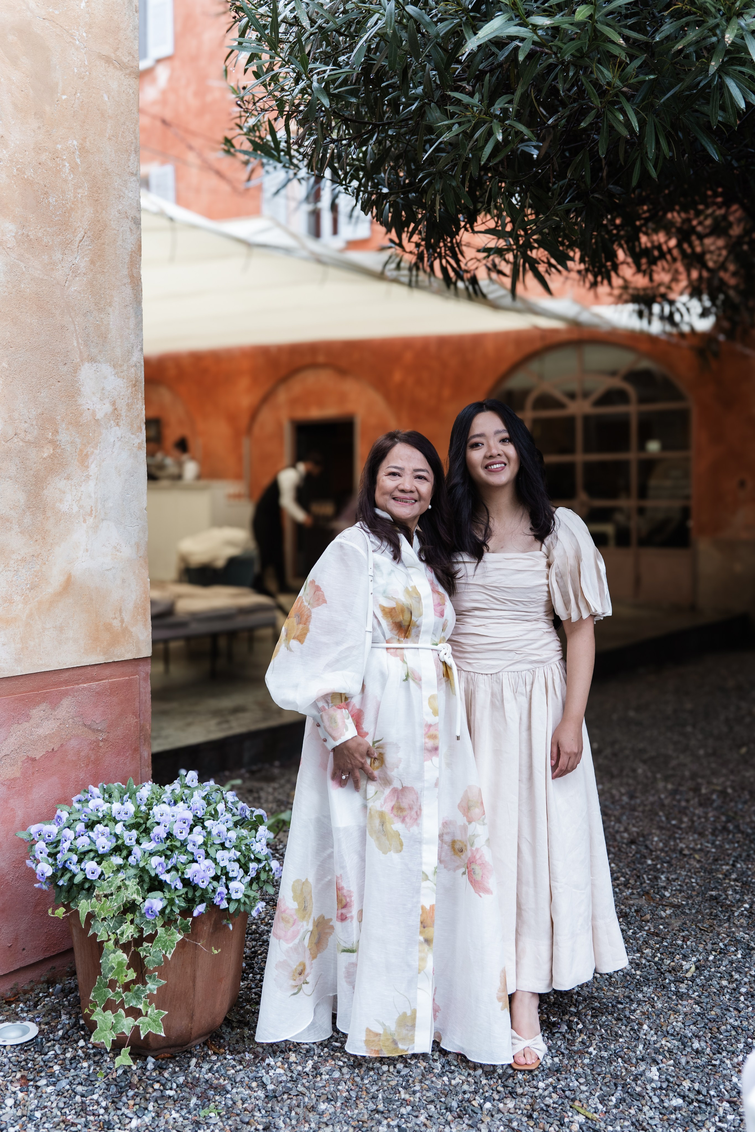 BEATRICE AND RAFAELE_LAKE COMO_Villa Regina Teodolinda. PHOTOGRAPHER IN ITALY